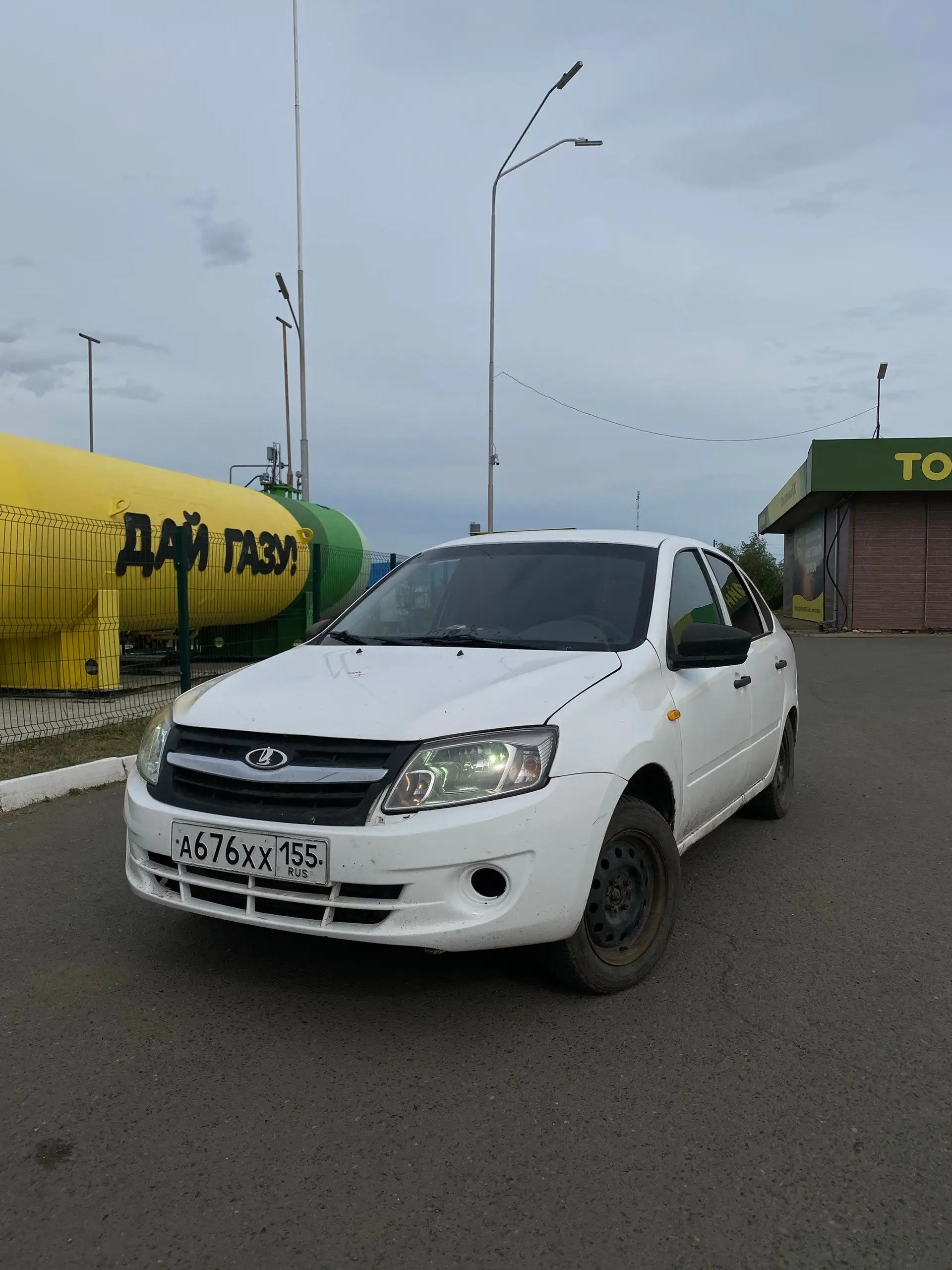 Продажа Лада Гранта Лифтбек 2016 - Легковые автомобили (Авто) в Омск