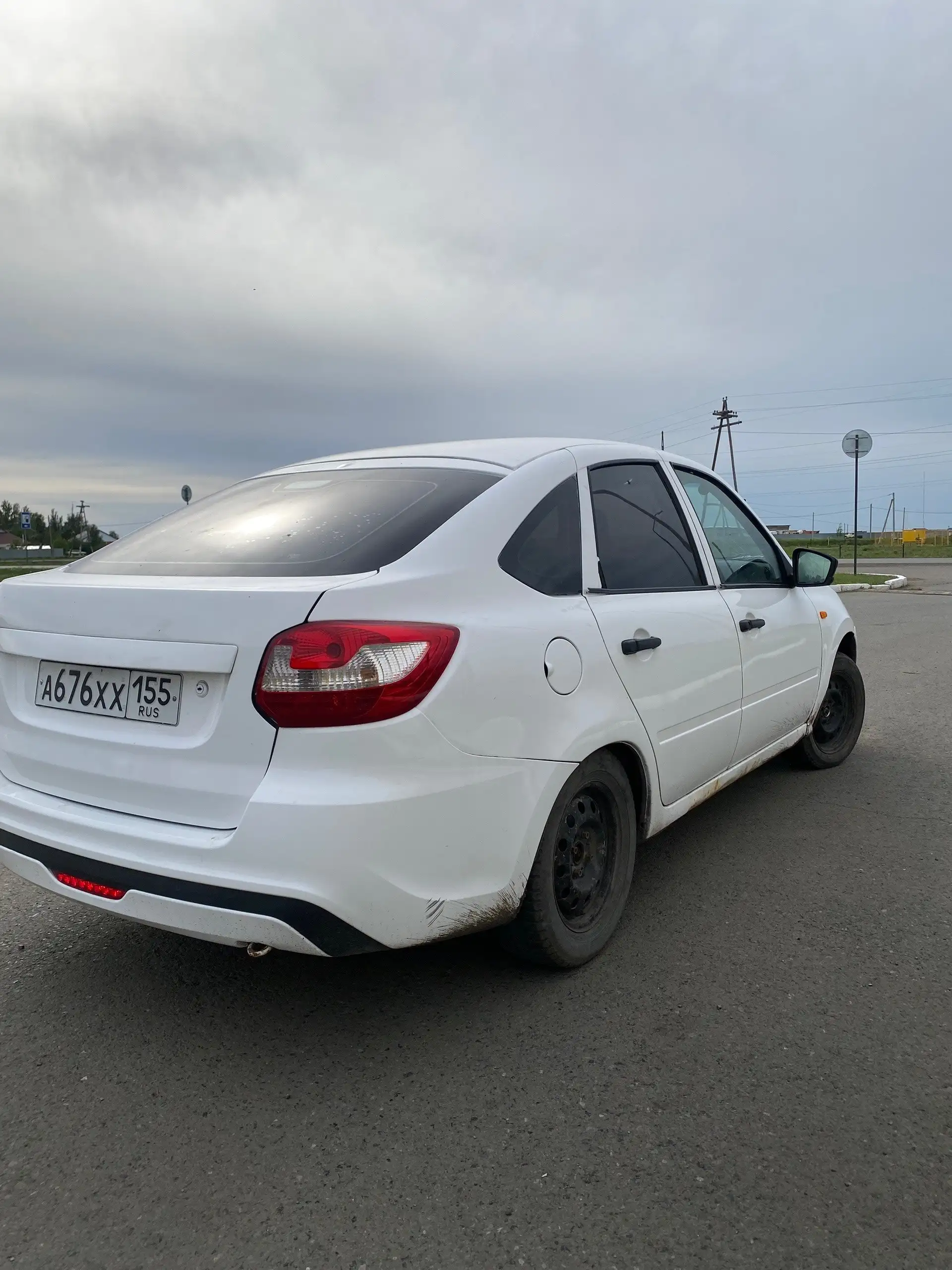 Продажа Лада Гранта Лифтбек 2016 - Легковые автомобили (Авто) в Омск