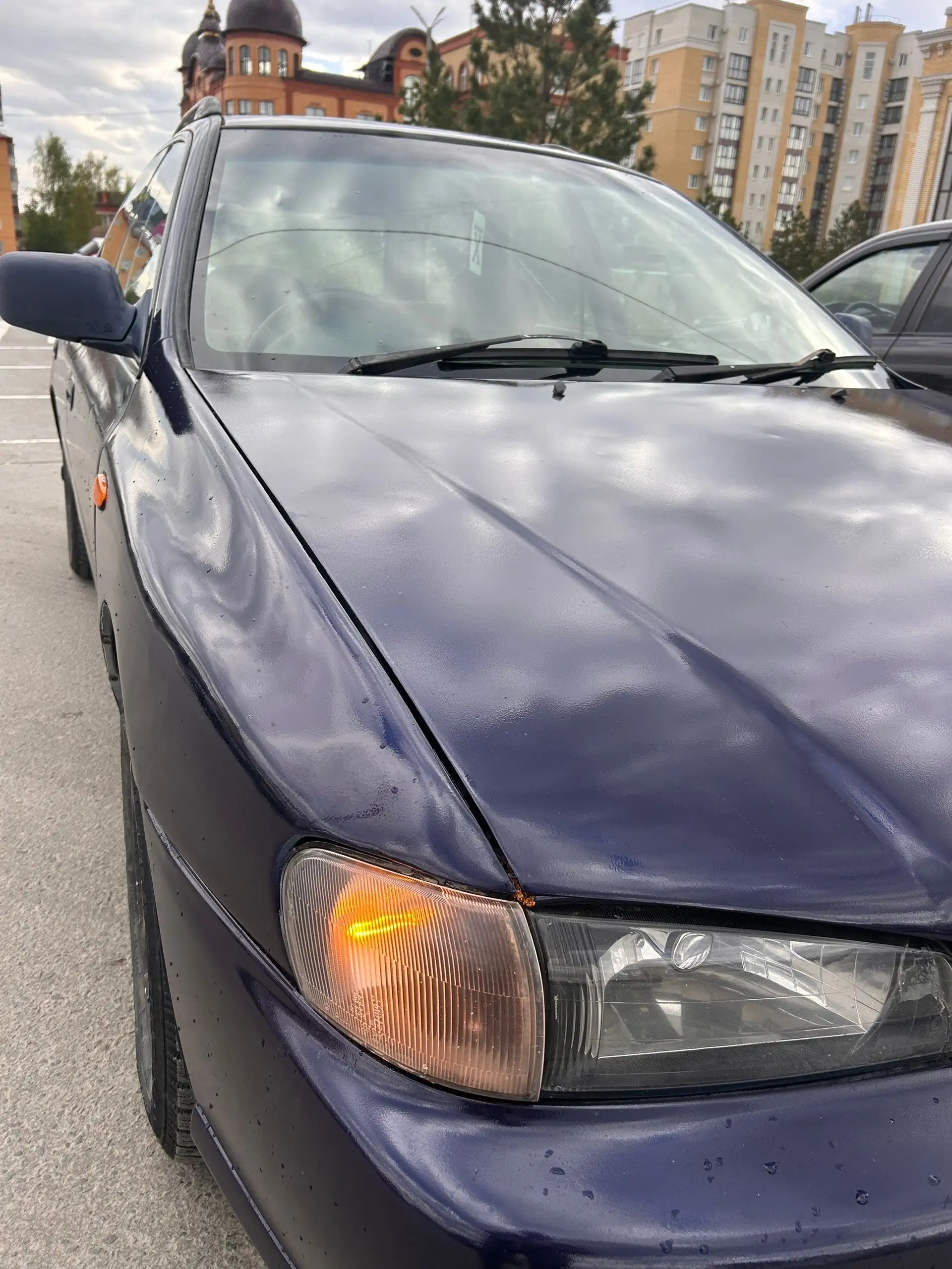 Продам Subaru Impreza передний привод - Авто в Омск