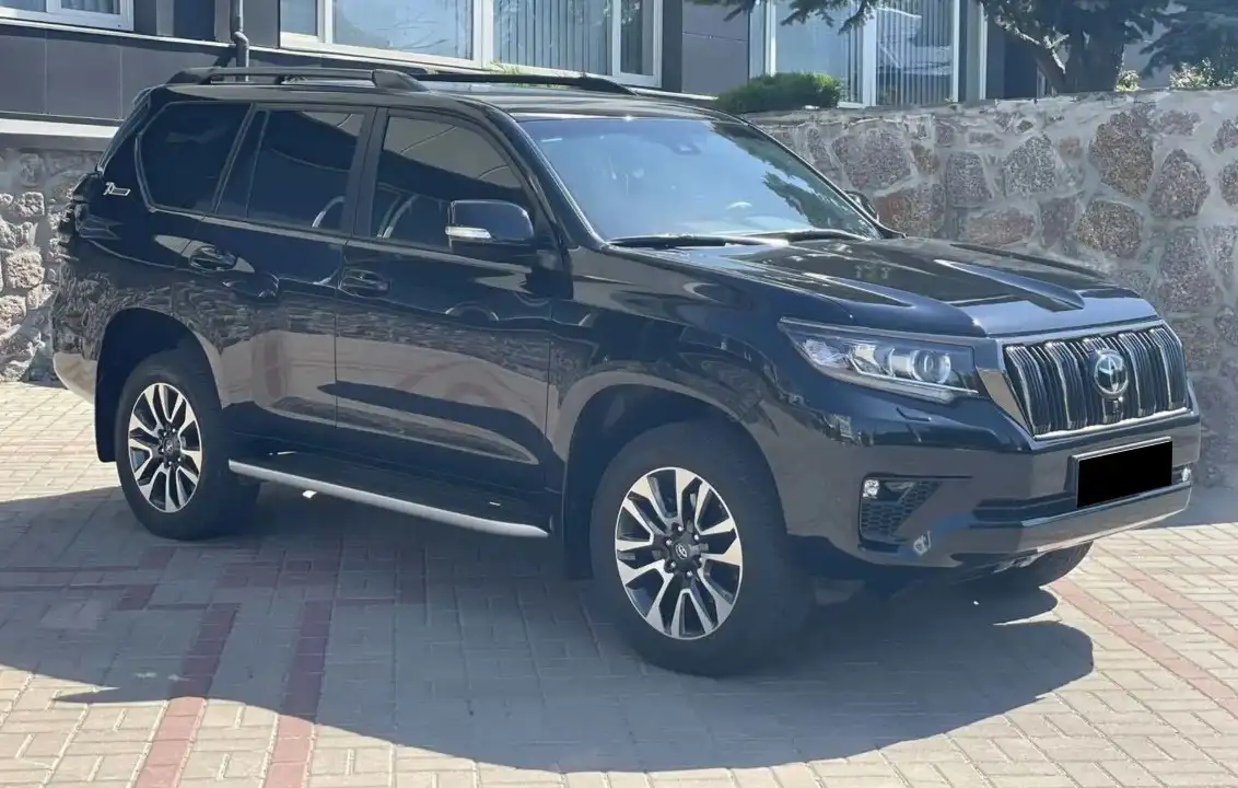 Toyota Land Cruiser Prado 2021 - Внедорожники (Авто) в Омск