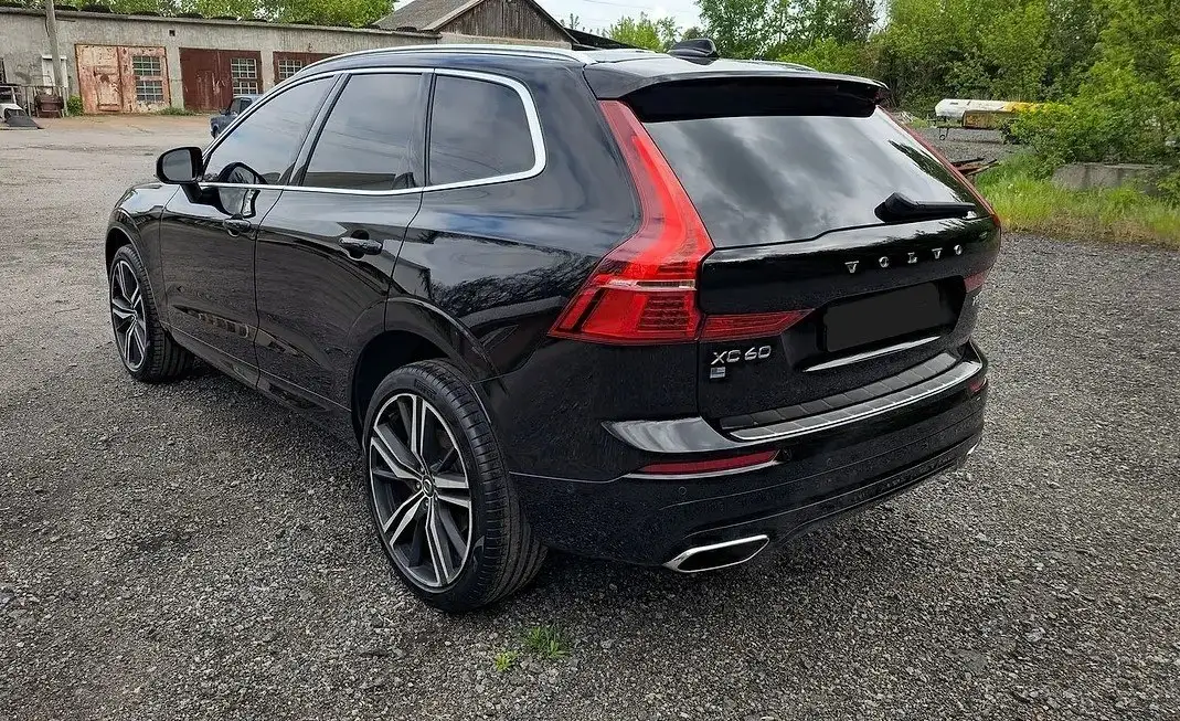 Volvo XC60 2018 в Омске - Авто в Омск