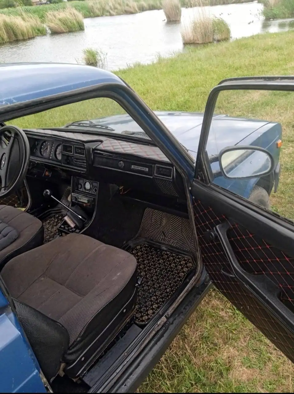 Срочная продажа ВАЗ 2107 - Легковые автомобили (Авто) в Омск