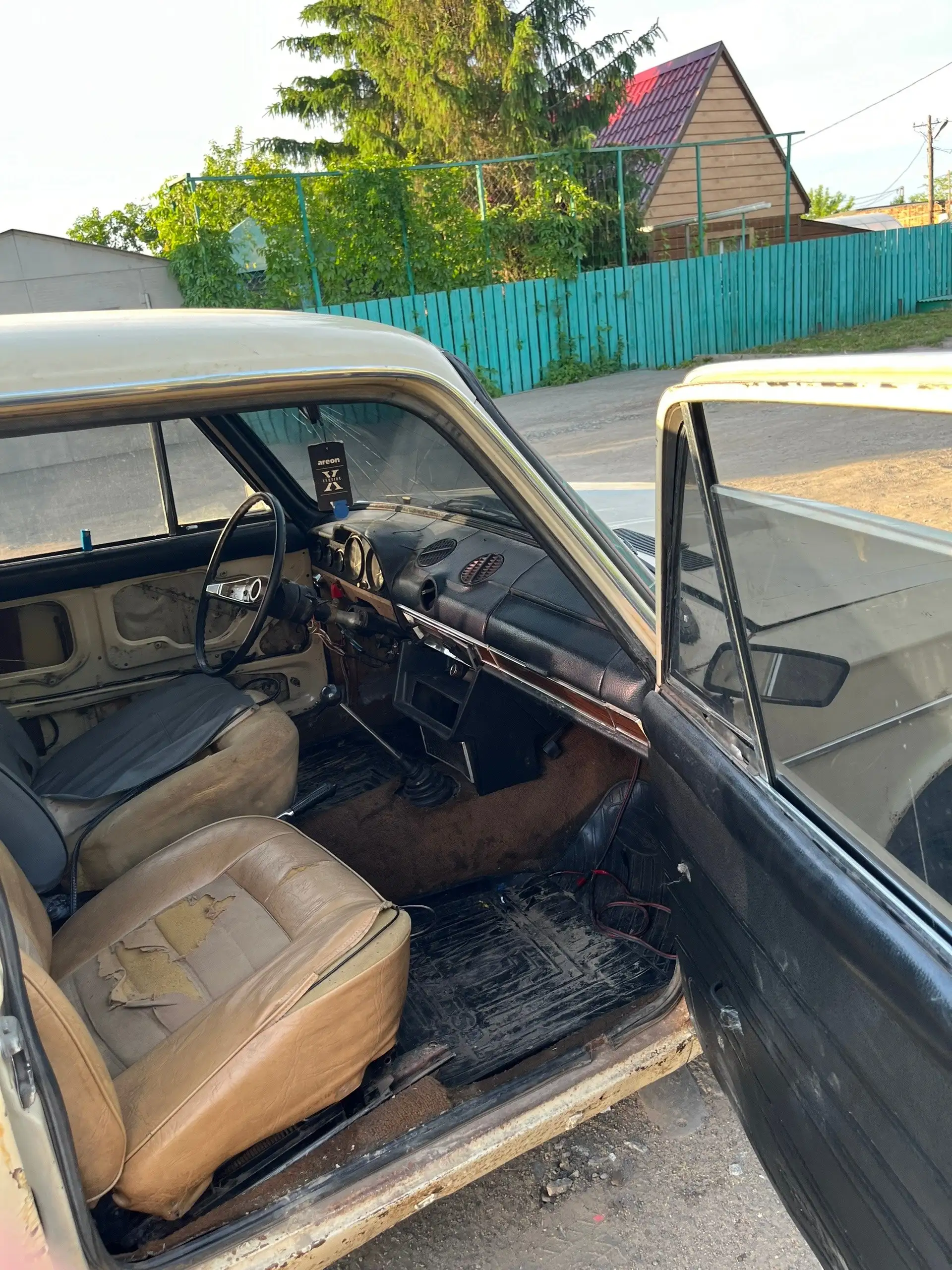 Продам ВАЗ 2103 - Легковые автомобили (Авто) в Омск
