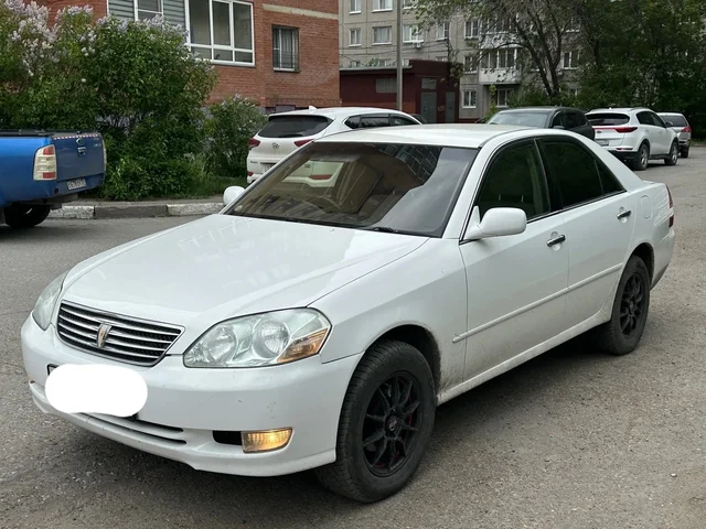 Марка 110 2001 года - Автоэлектроника в Омск