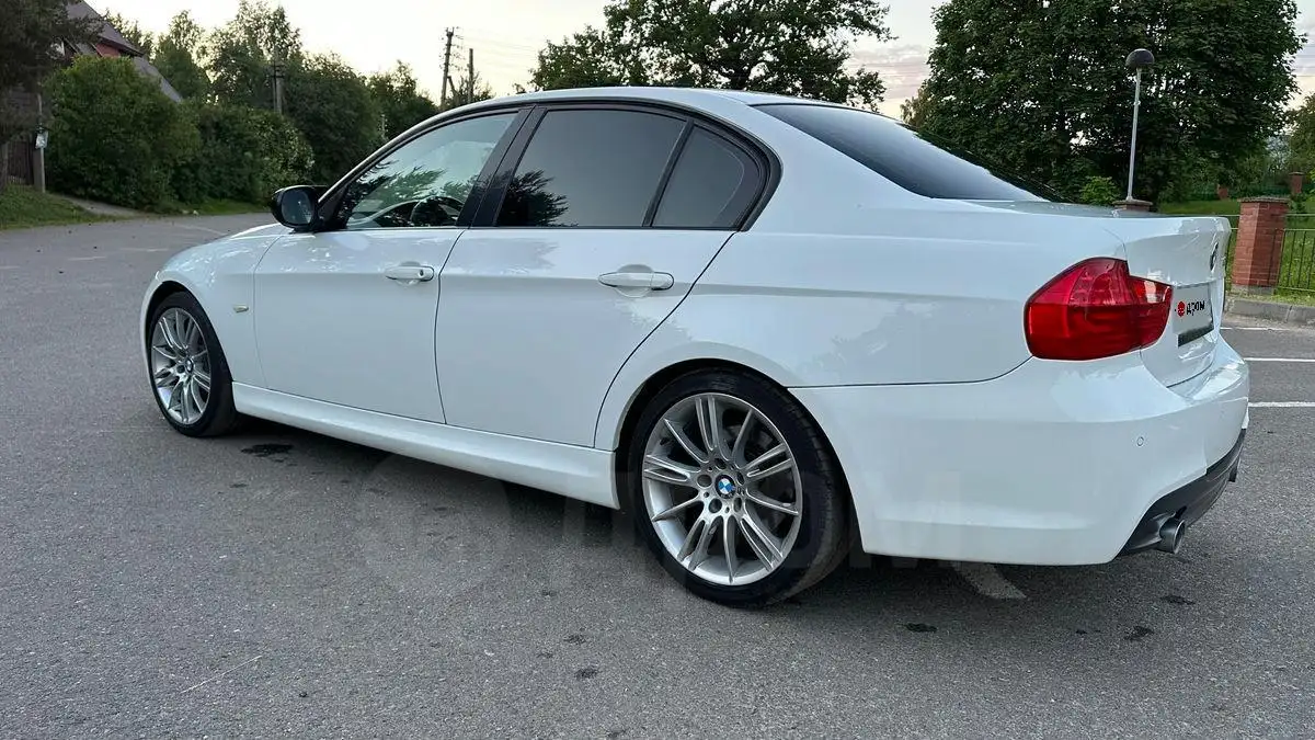 BMW 325i E90 рест 2011 - Легковые автомобили (Авто) в Омск