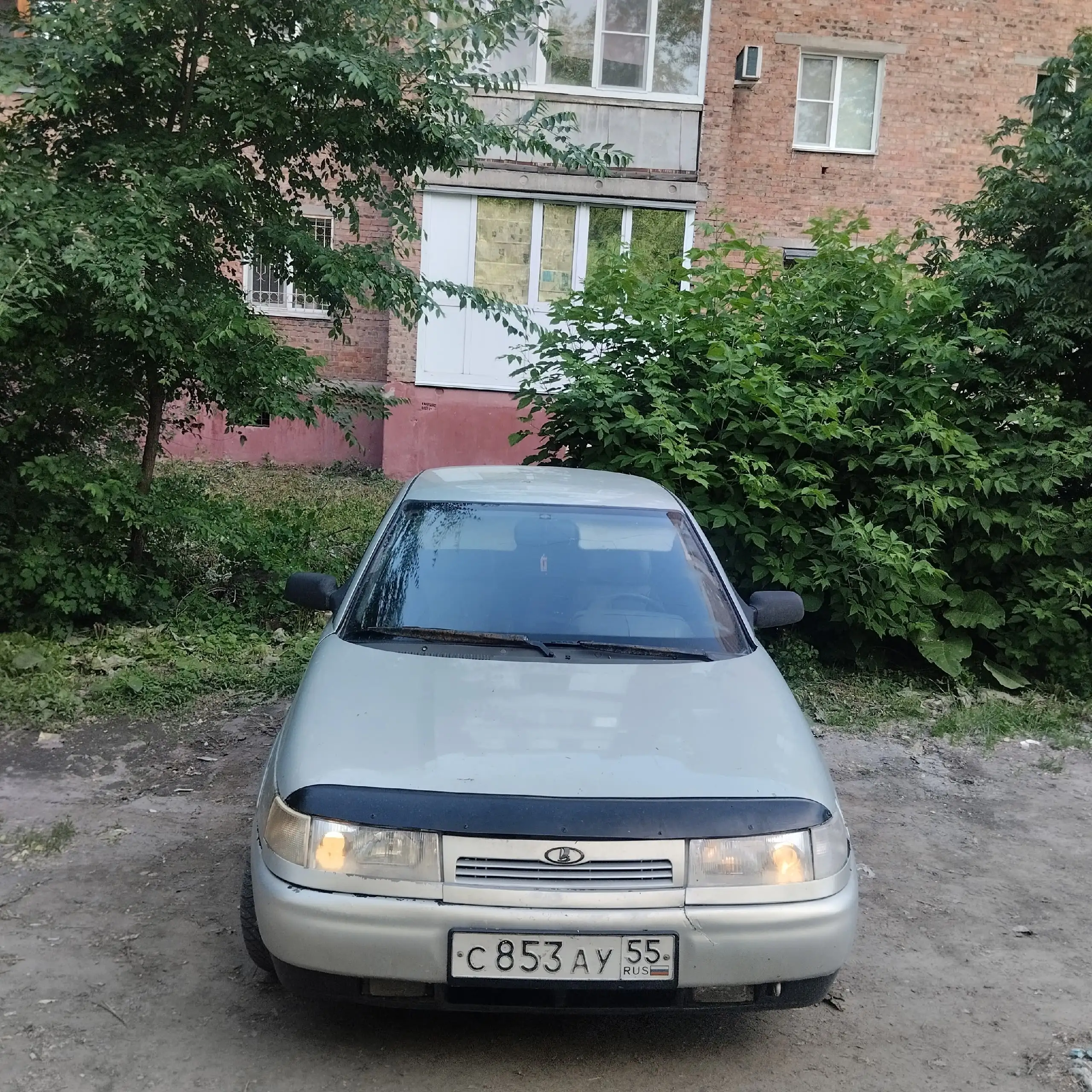Автомобиль 2002 года на ходу - Легковые автомобили (Авто) в Омск