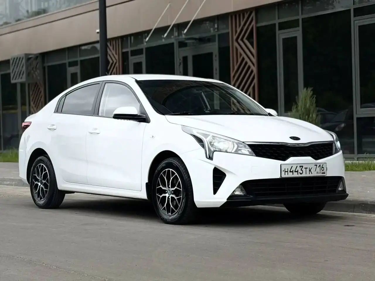 KIA Rio 2021 - Легковые автомобили (Авто) в Казань