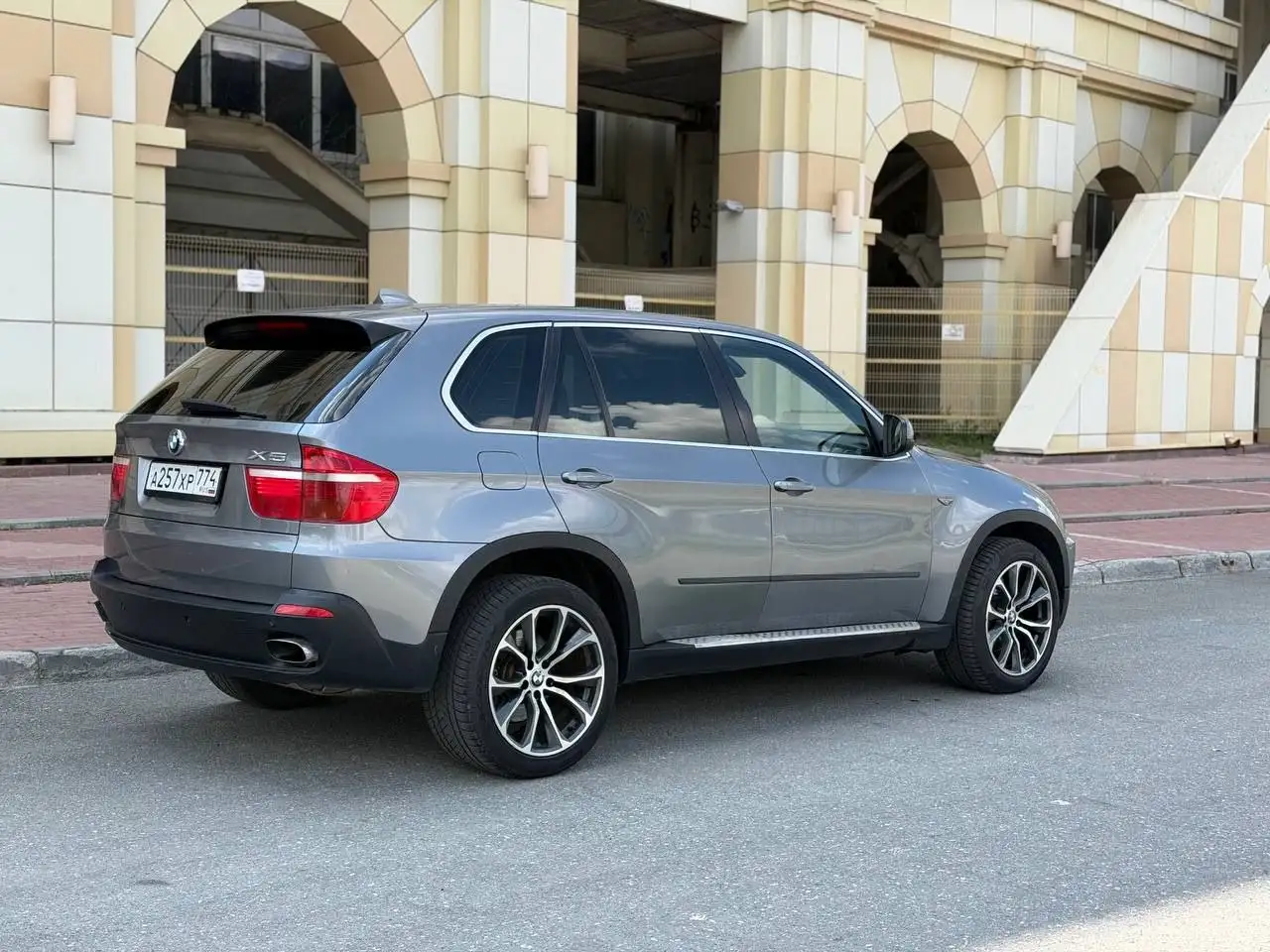 BMW X5 E70 - Легковые автомобили (Авто) в Омск