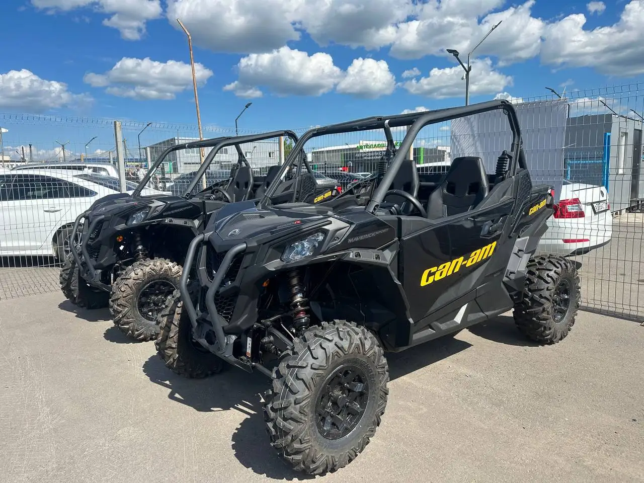 BRP CAN-AM Maverick Sport 1000R 2026 - Квадроциклы/Мотовездеходы (Авто) в Омск