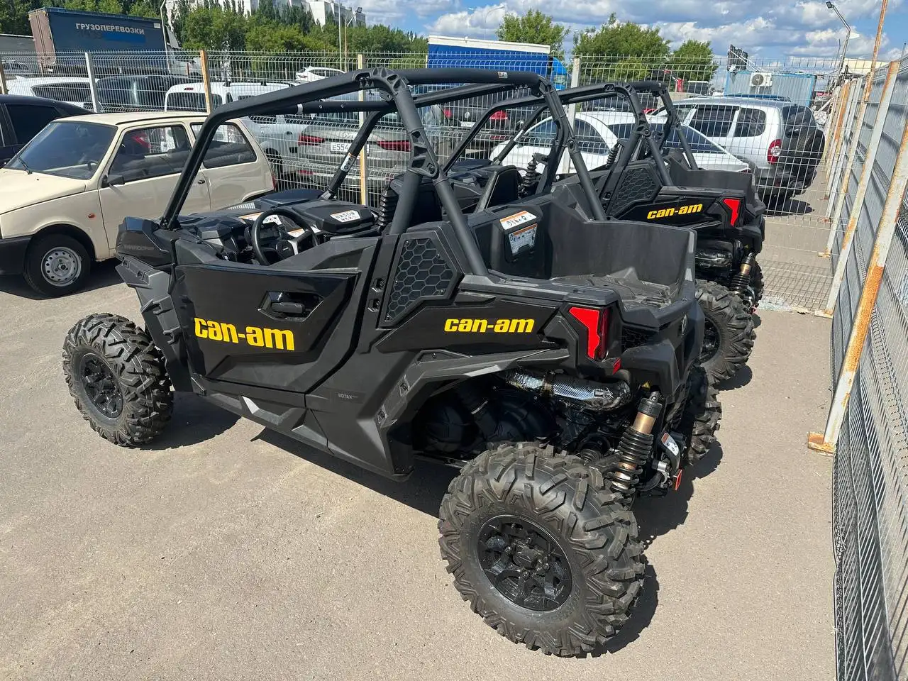 BRP CAN-AM Maverick Sport 1000R 2026 - Квадроциклы/Мотовездеходы (Авто) в Омск