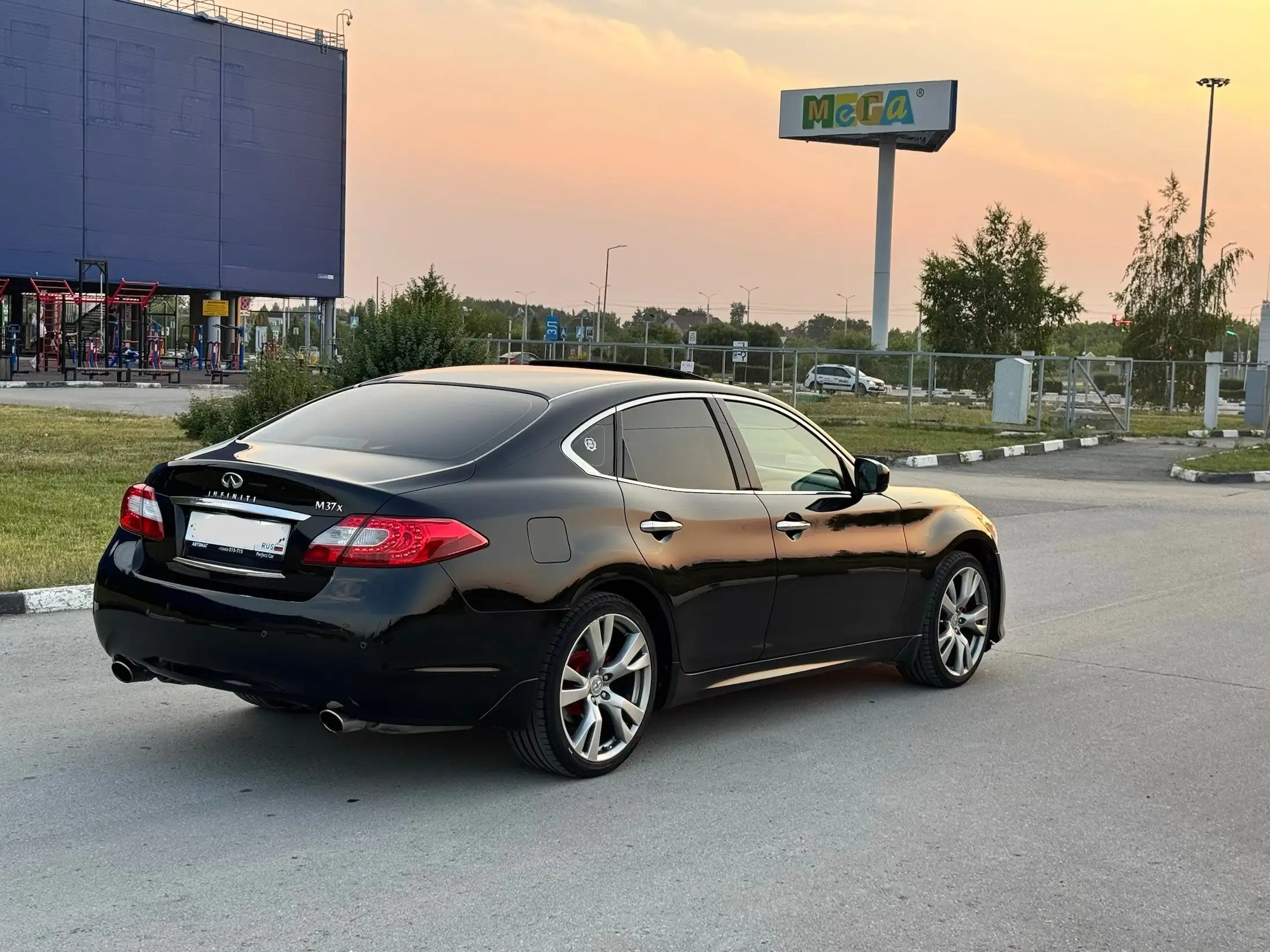 Mercedes-Benz W204 - Авто в Омск