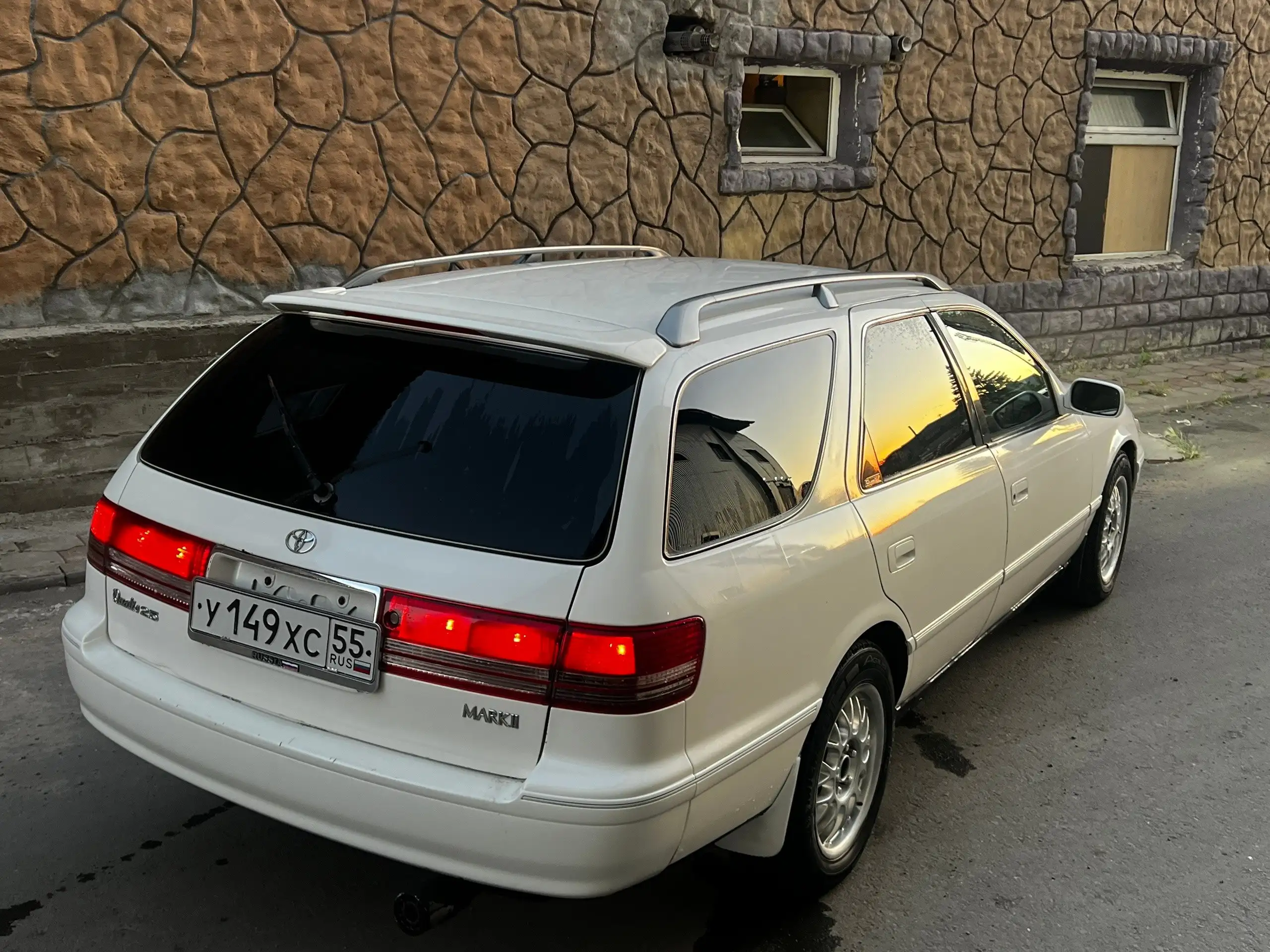 Toyota Mark X 2011 - Легковые автомобили (Авто) в Омск