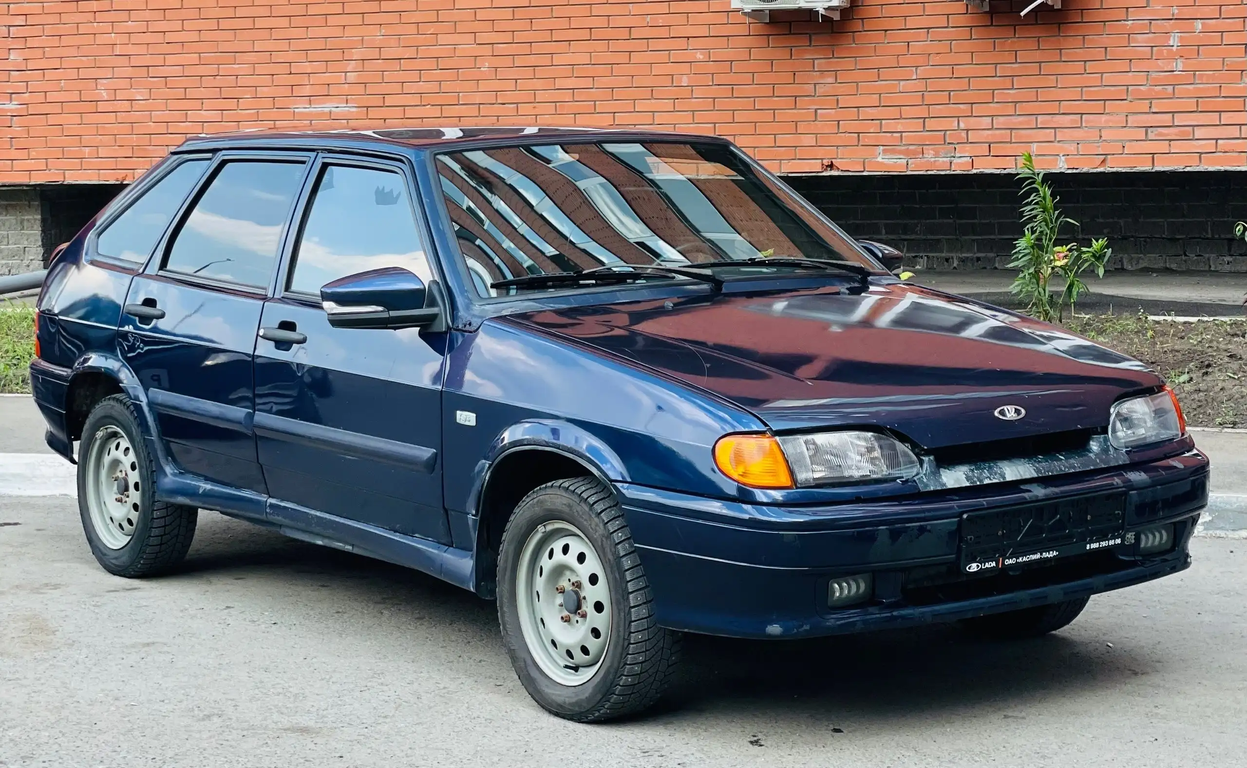 Продам ВАЗ 2114 2011 года - Легковые автомобили (Авто) в Омск