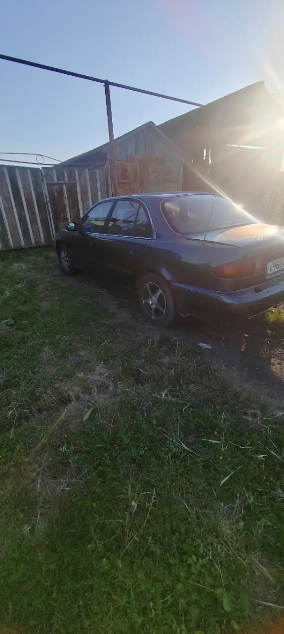 Продам Hyundai Sonata 1995 (не на ходу) - Легковые автомобили (Авто) в Омск