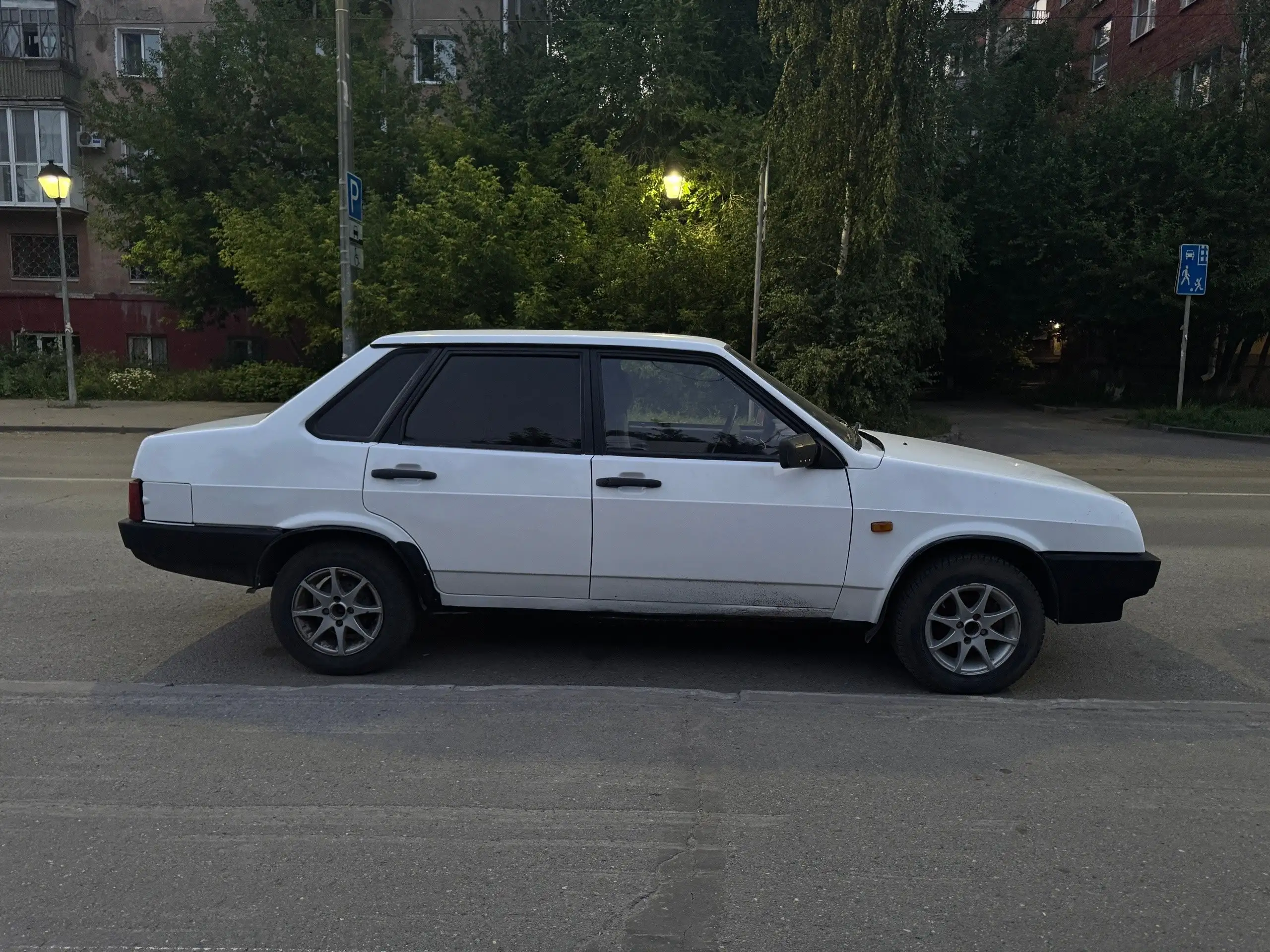 Продам ВАЗ 21099 - Легковые автомобили (Авто) в Омск