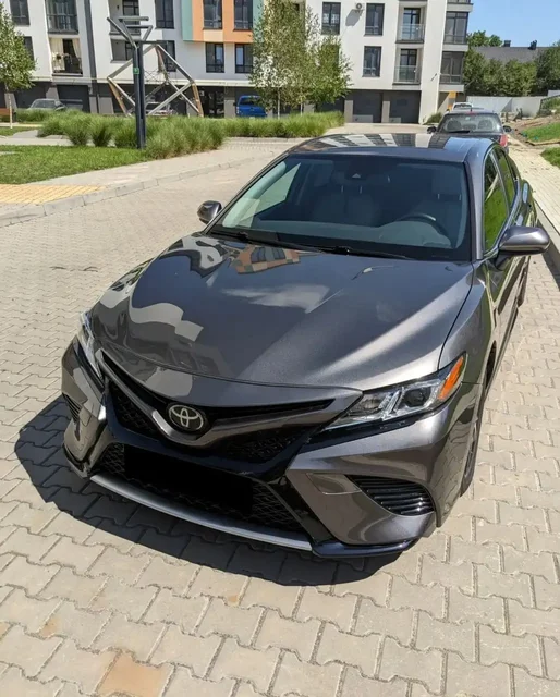 Toyota Camry XV70 2019, 2.5 л, 27 000 км - Колёса и шины в Омск