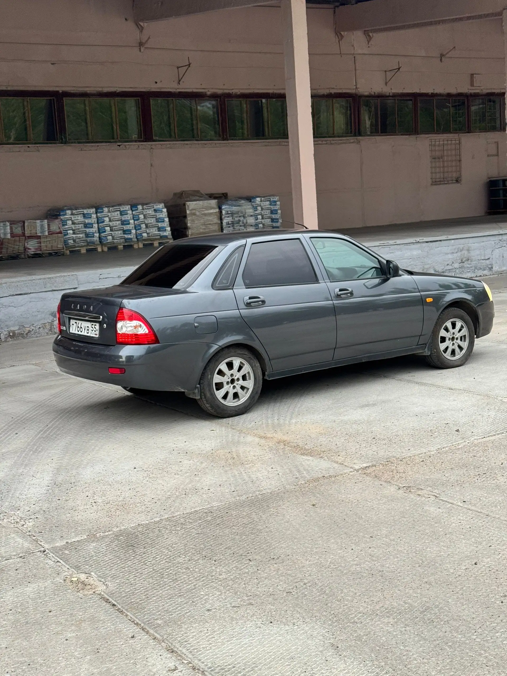 Lada Priora 2016 - Легковые автомобили (Авто) в Омск