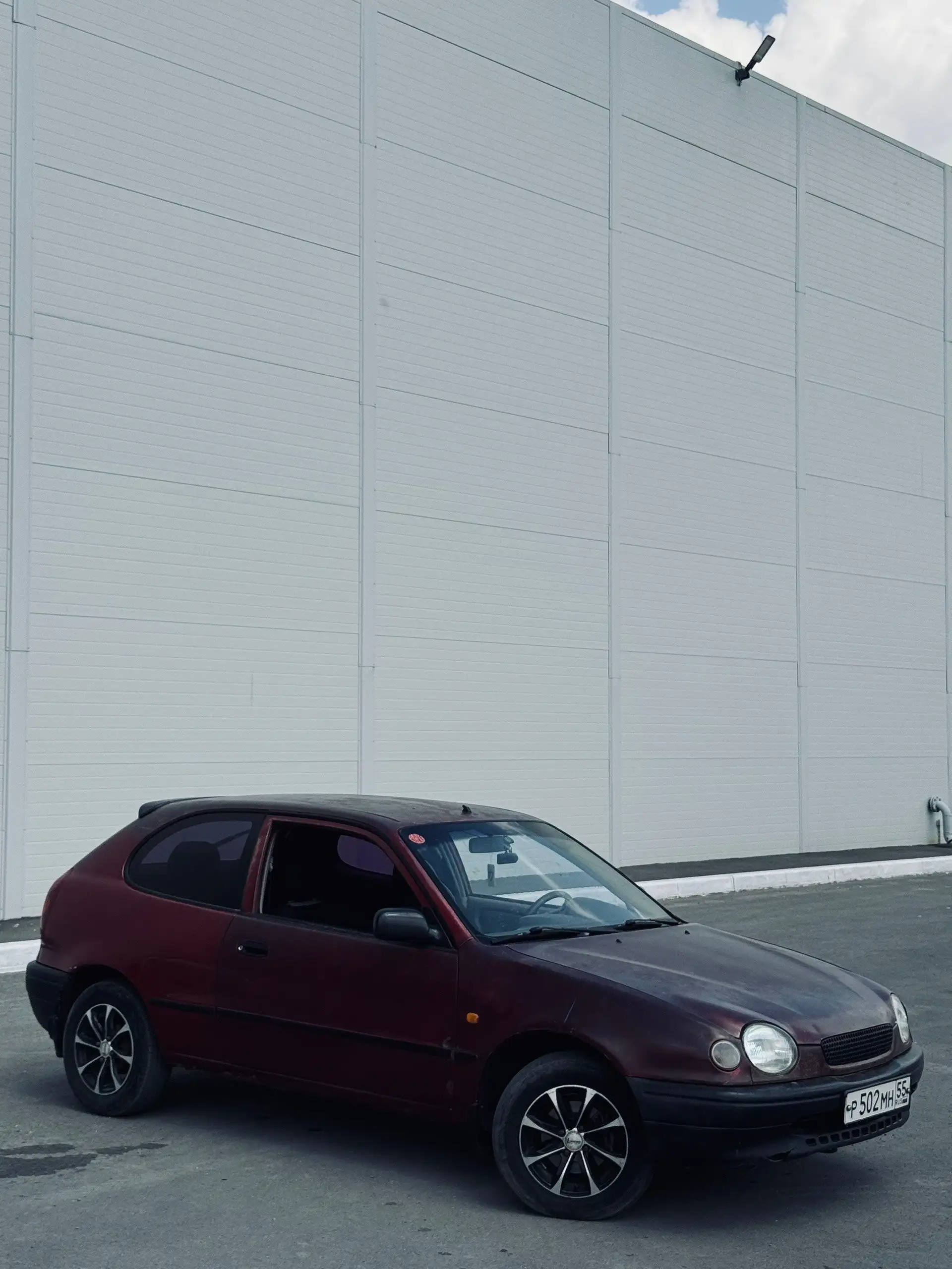 Toyota Corolla E110 1998 года - Toyota Corolla (Авто) в Омск