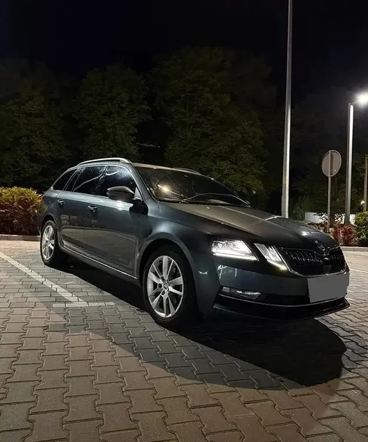 Skoda Octavia 2019 - Volkswagen Passat B5 в Омск