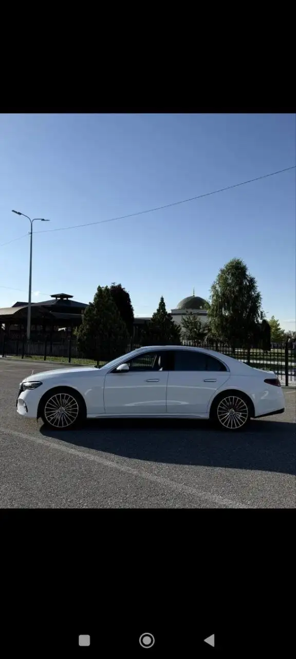 Mercedes-Benz E300 4MATIC 2025 - Легковые автомобили (Авто) в Омск