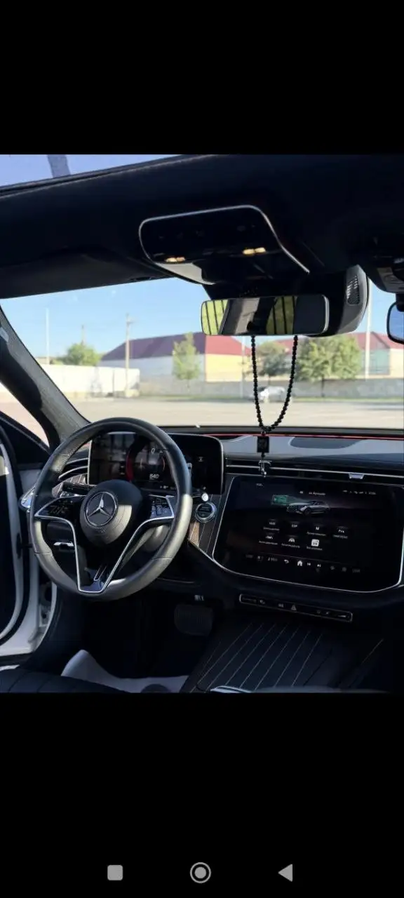 Mercedes-Benz E300 4MATIC 2025 - Легковые автомобили (Авто) в Омск
