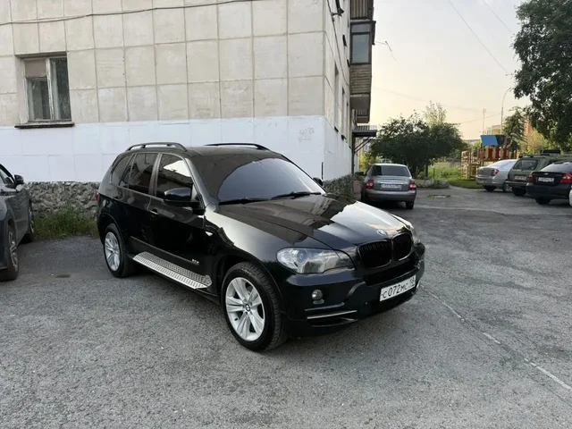 BMW X5 E70 2008 - Канистры в Екатеринбург