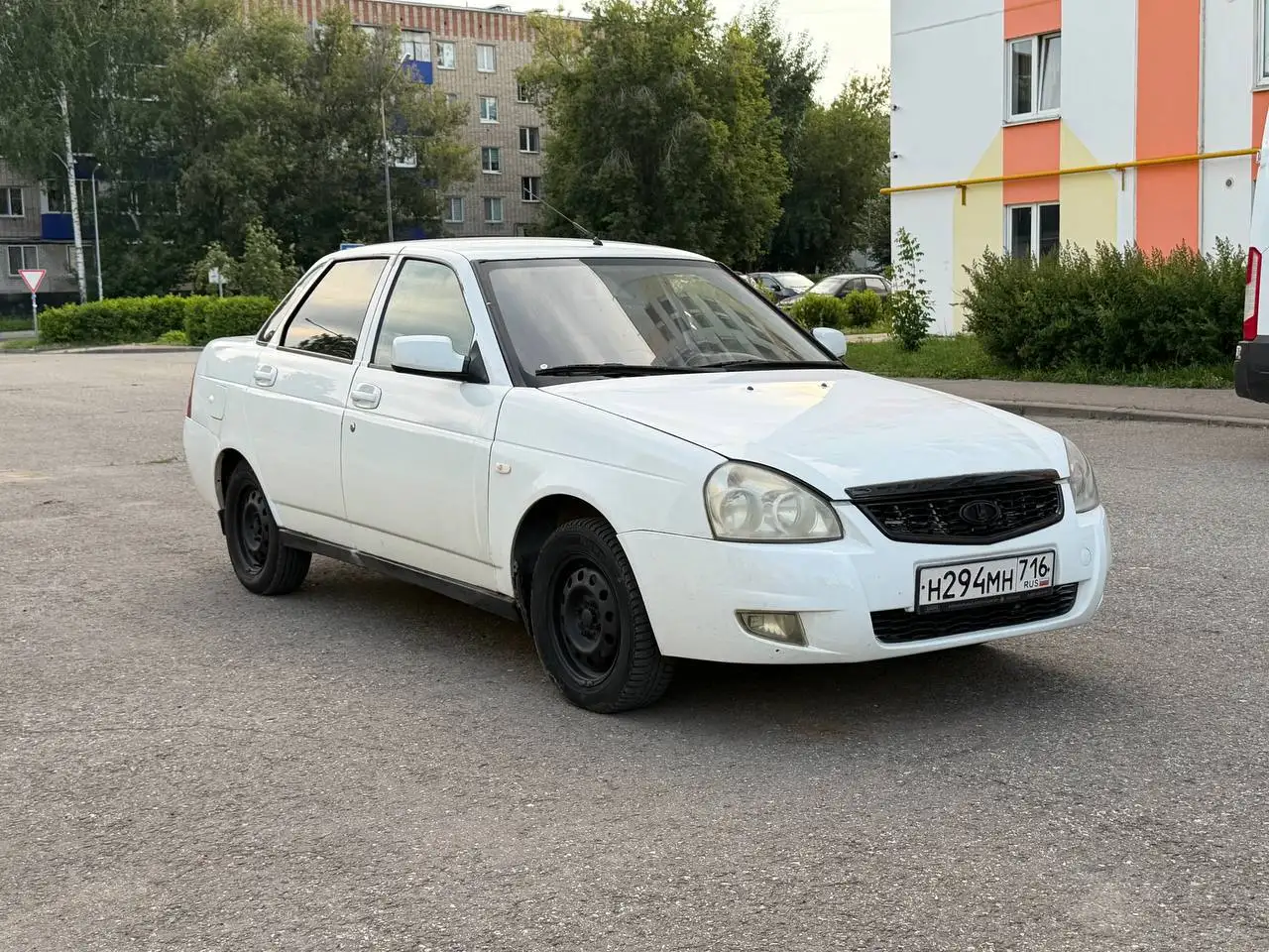 Лада Приора 2010 - Легковые автомобили (Авто) в Набережные Челны