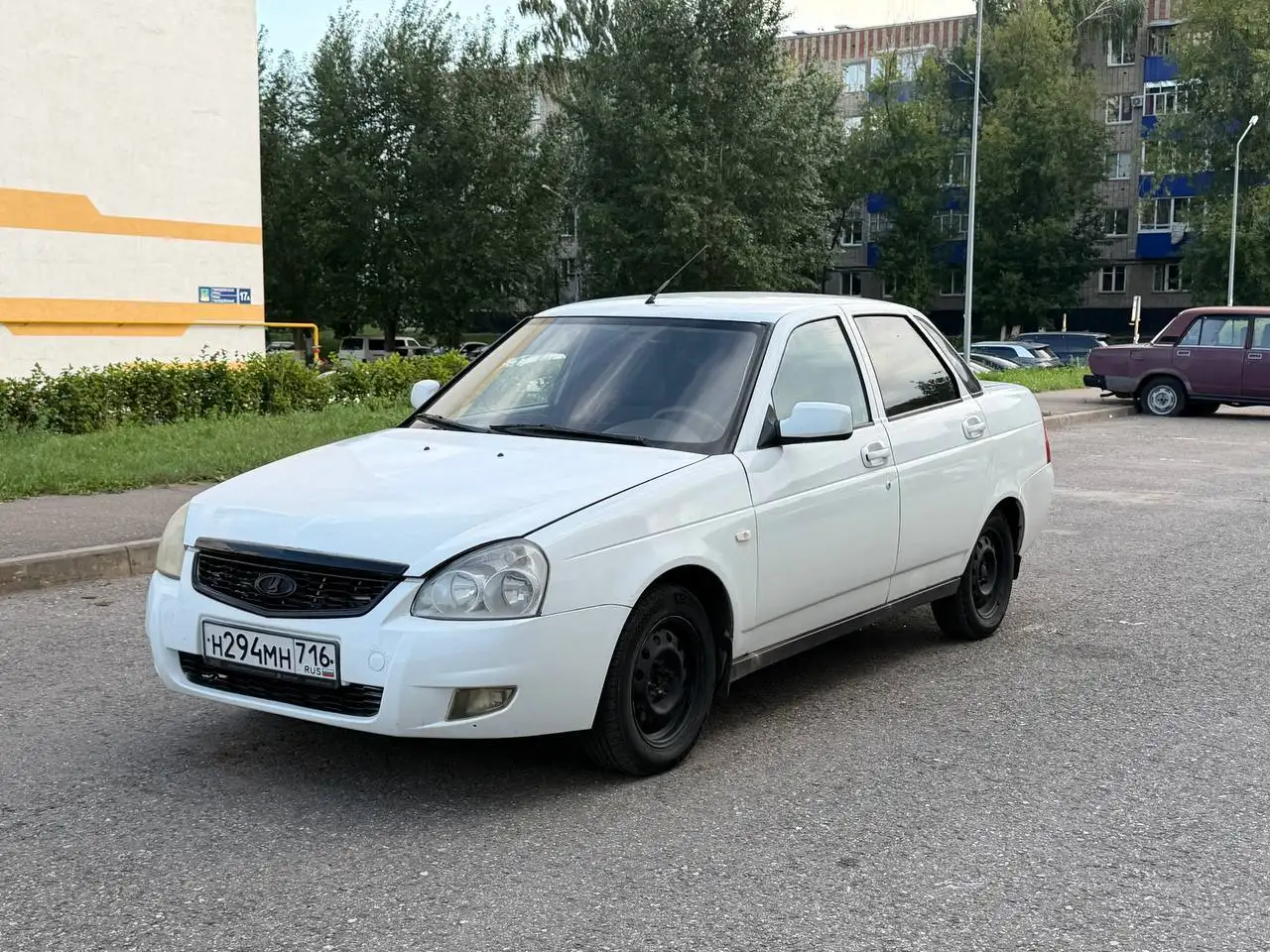 Лада Приора 2010 - Легковые автомобили (Авто) в Набережные Челны