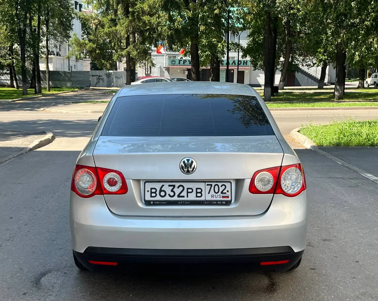 Volkswagen Jetta 2010 - Volkswagen (Авто) в Омск