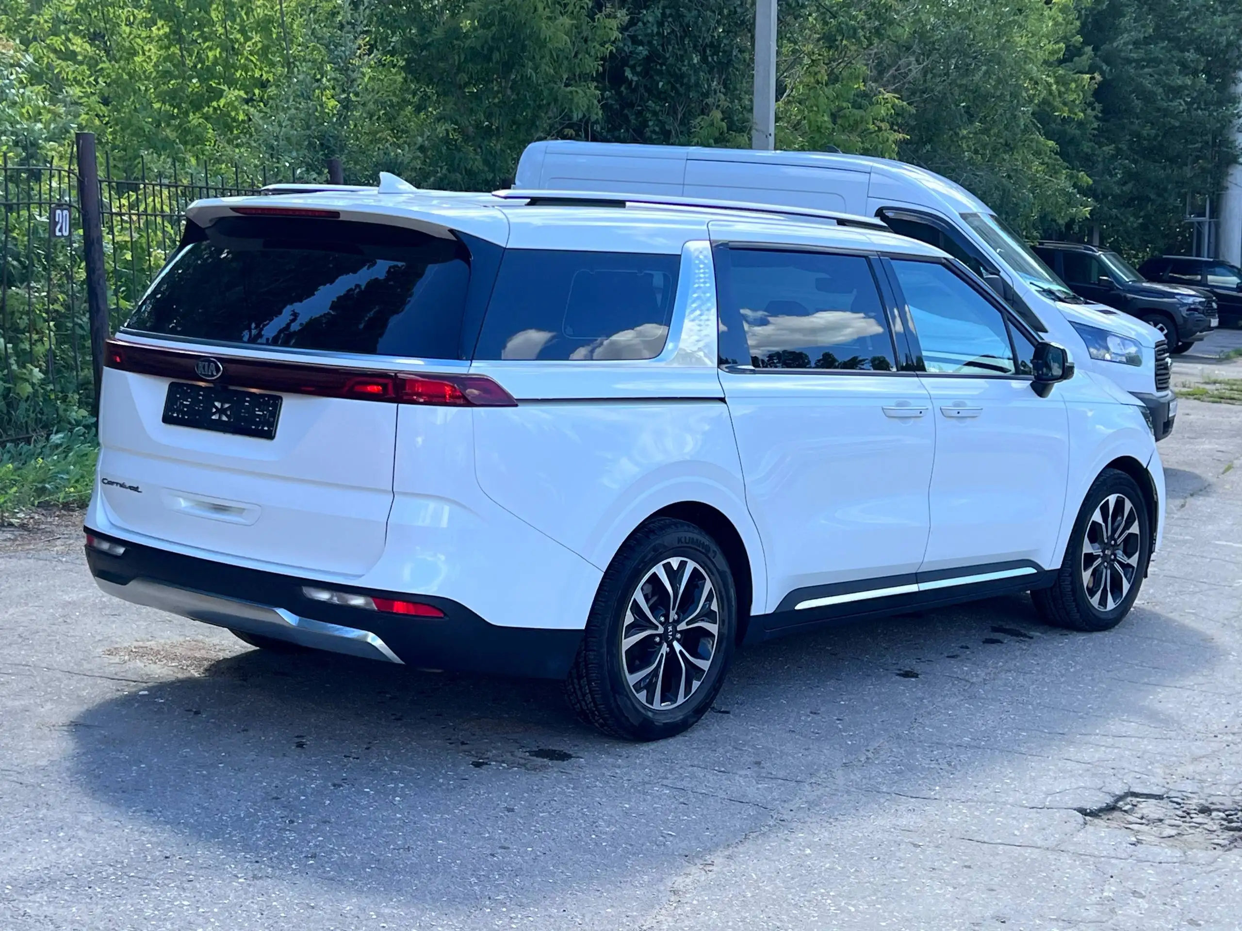 Kia Carnival 2022, дизель, 9 мест - Авто в Саратов