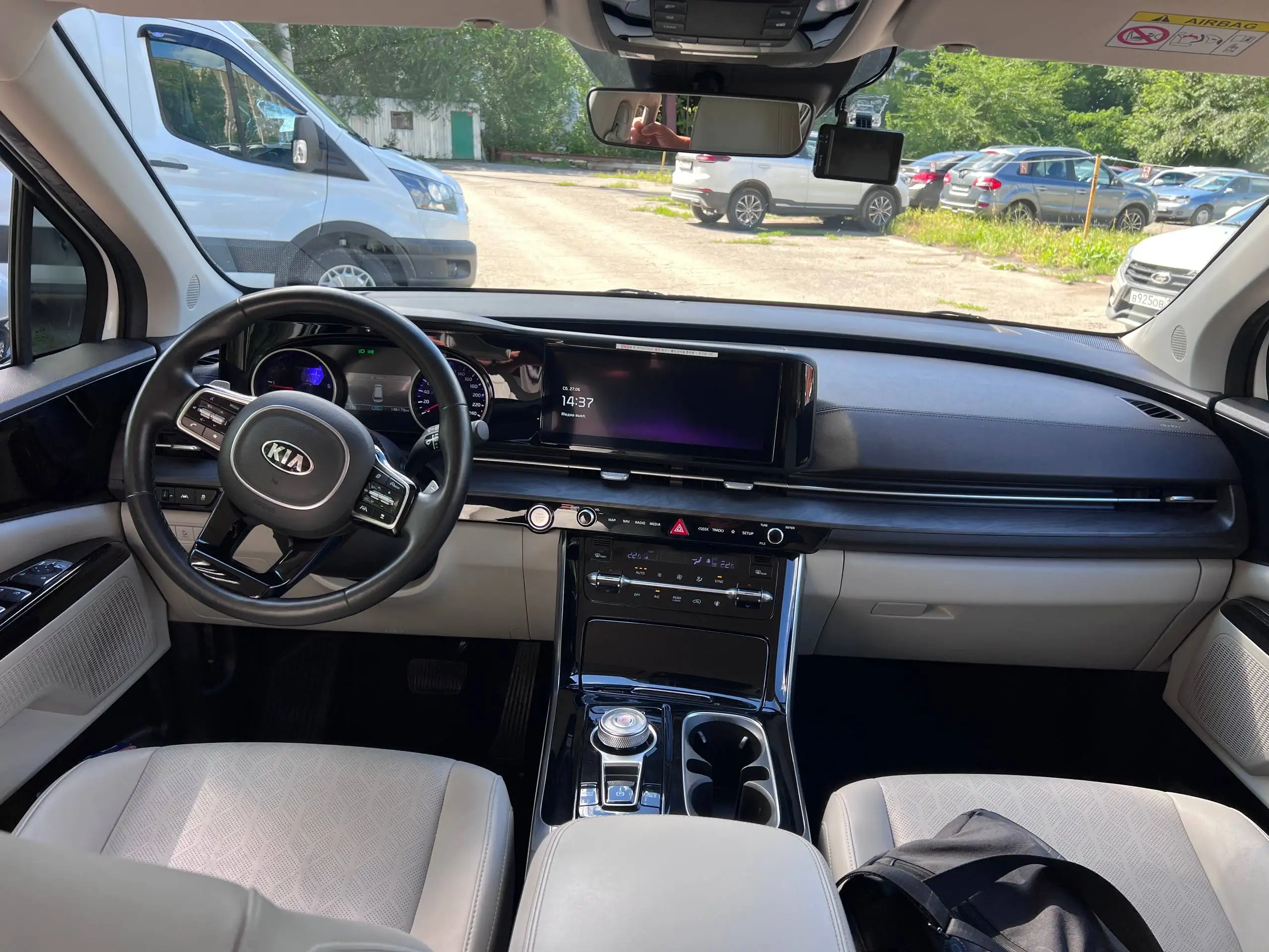 Kia Carnival 2022, дизель, 9 мест - Авто в Саратов