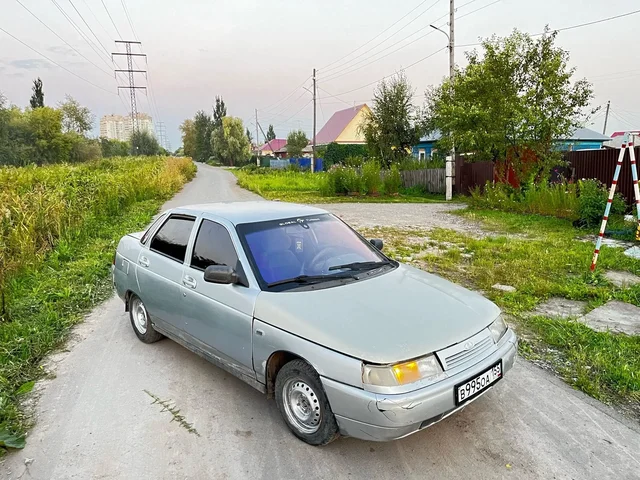 Продам ВАЗ 2110 2002 года - частное объявление в Омск