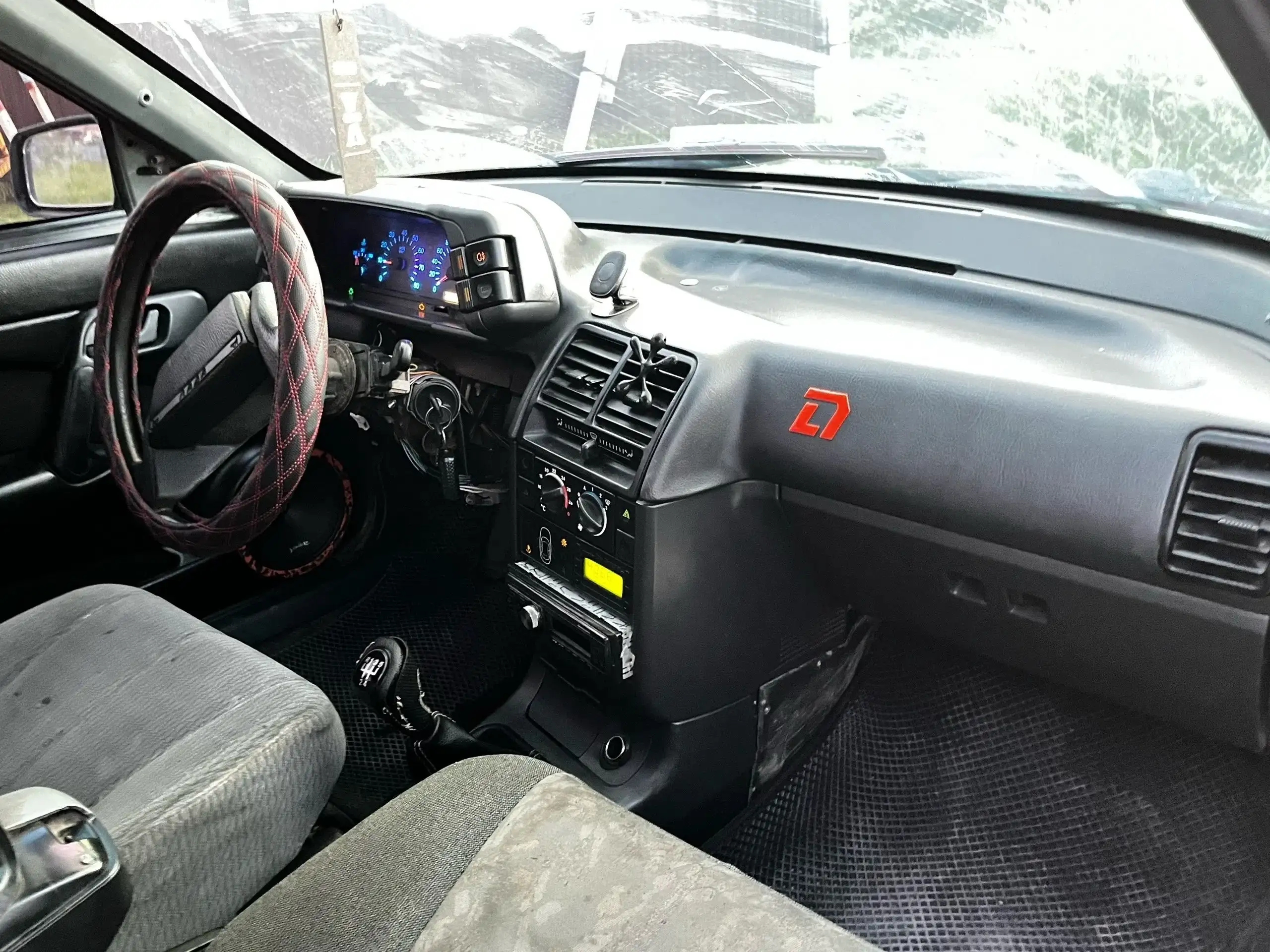 Продам ВАЗ 2110 2002 года - Легковые автомобили (Авто) в Омск