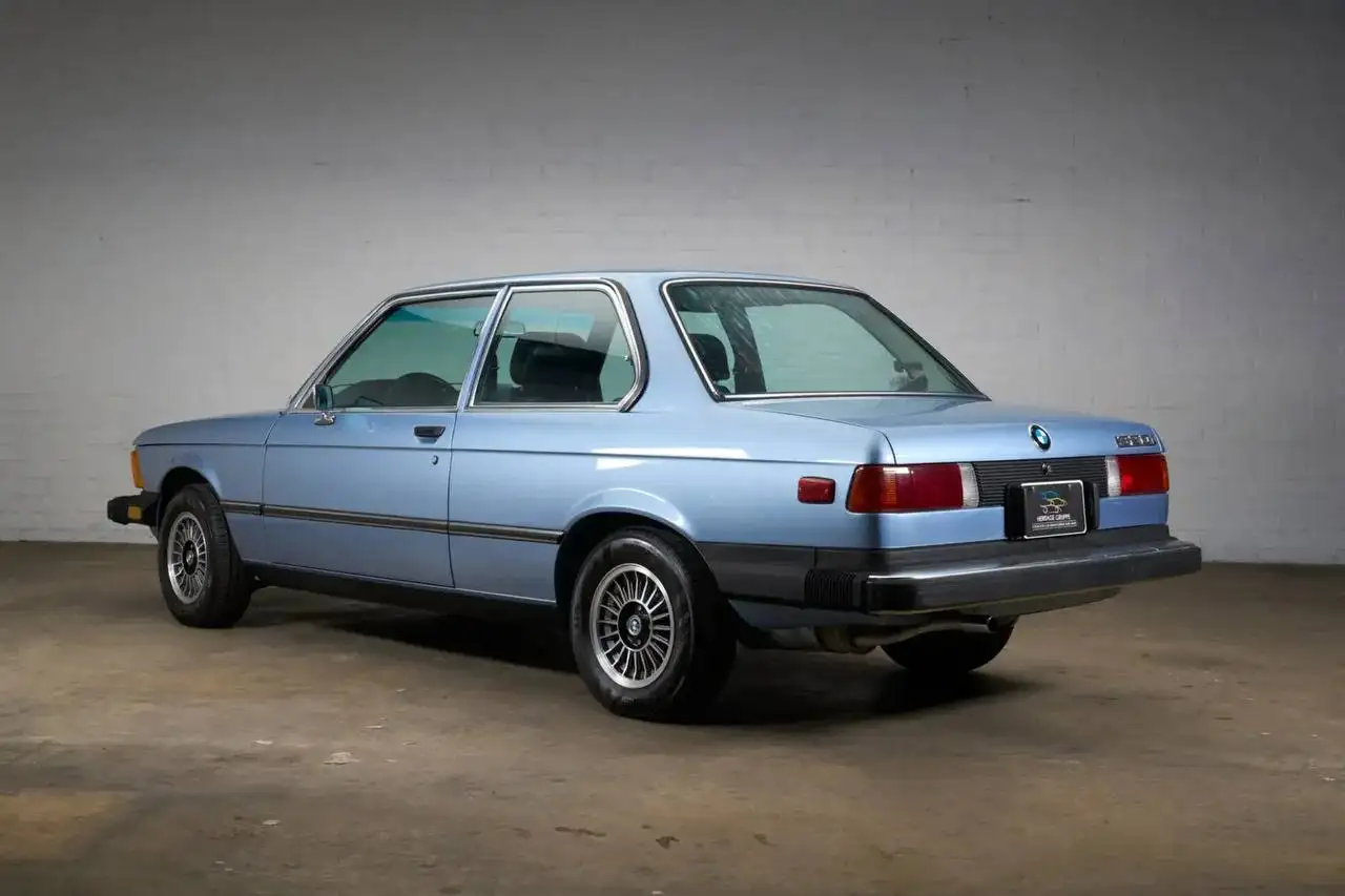 BMW 320i 1977 года простояла в гараже 50 лет - Легковые автомобили (Авто) в Омск