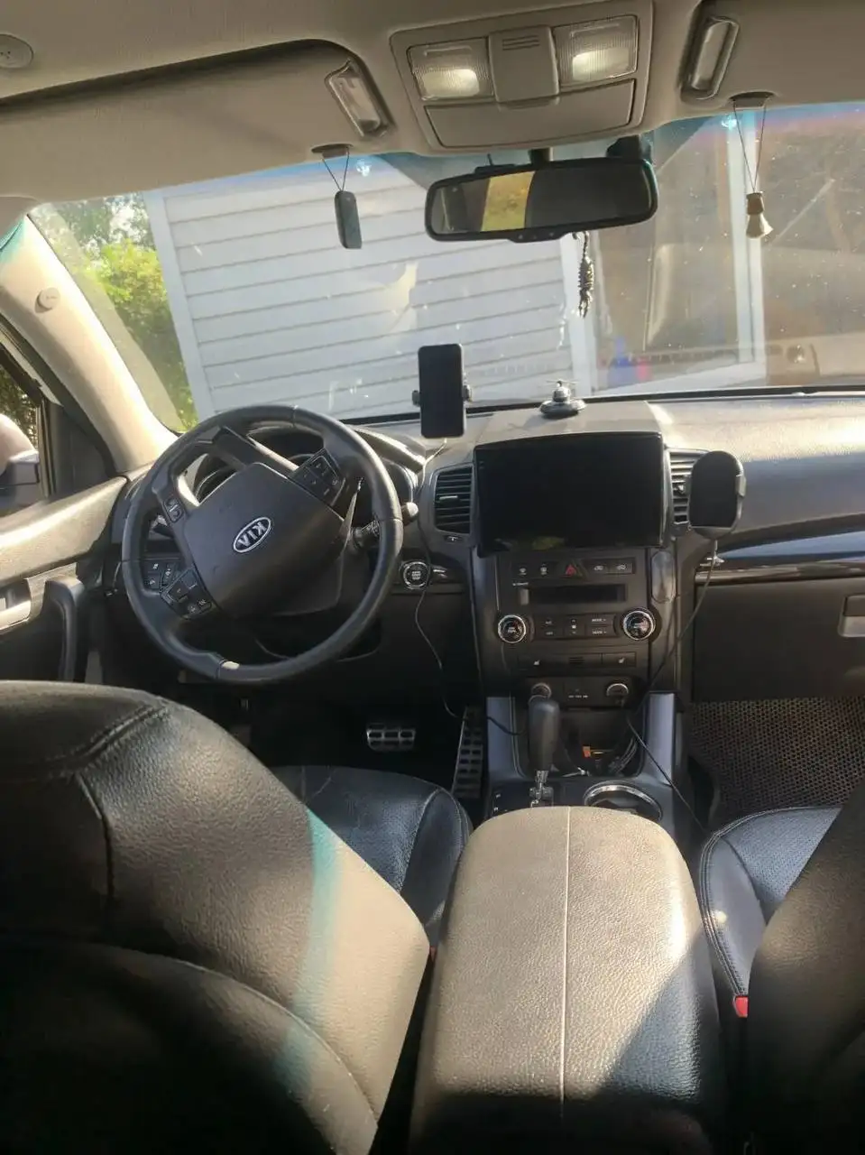 Kia Sorento 2012, 2.4 бензин - Авто в Москва