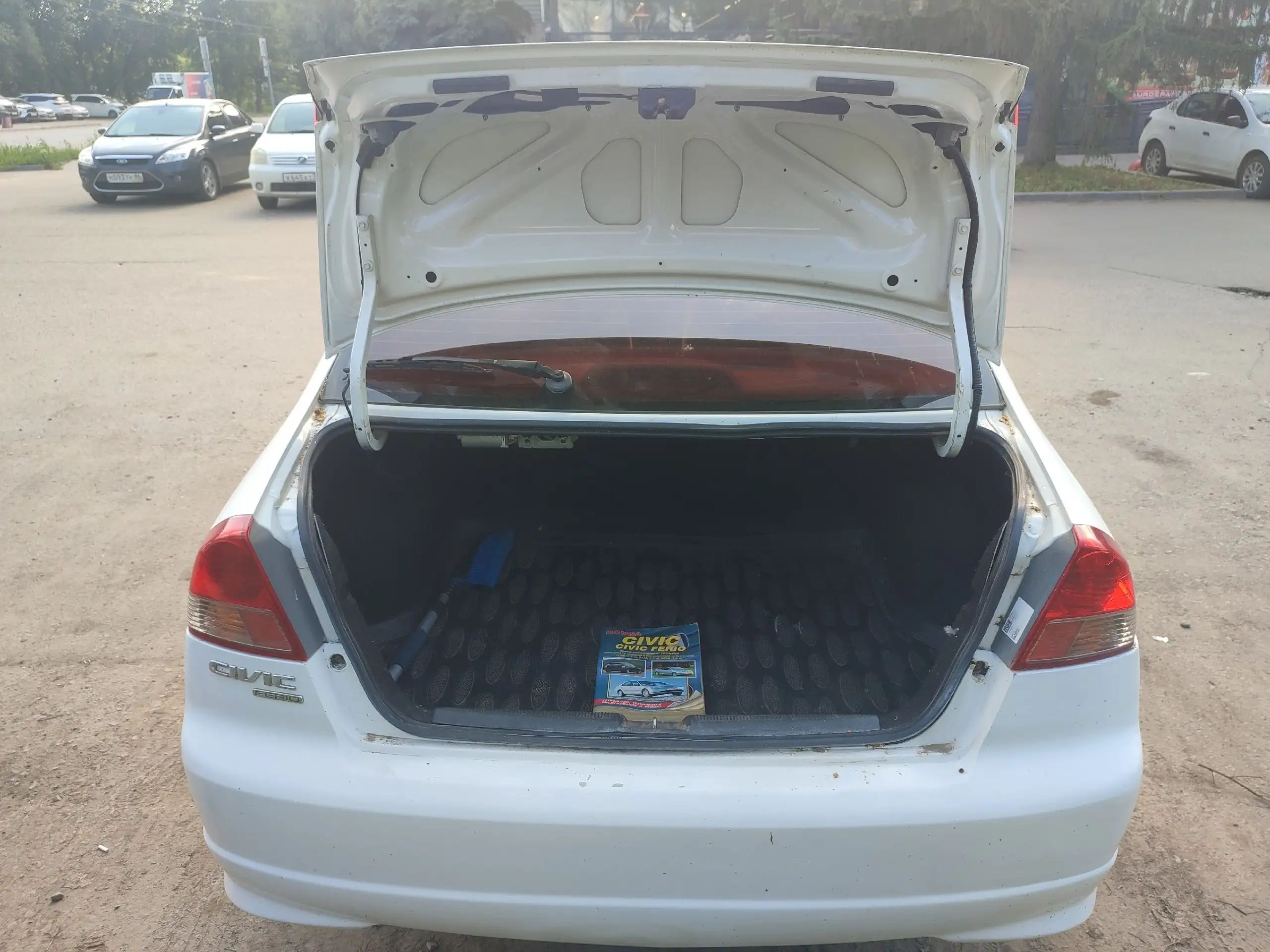 Продажа Toyota (возможно, Mark II) 2003 г.в. - Легковые автомобили (Авто) в Омск