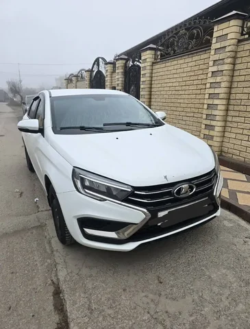 Продам Весту NG 2023 года с пробегом 67000 км - Авто в Волгоград