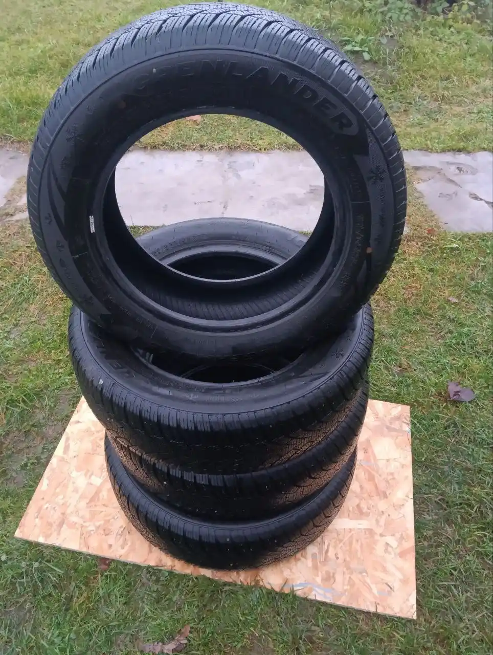 Продам зимние шины Grenlander 185/65/R15 б/у