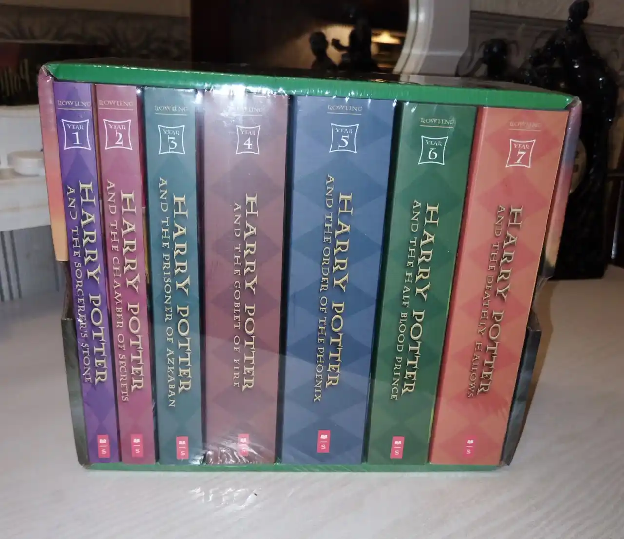 Распродажа книг - частное объявление в Дзержинск-Фаниполь