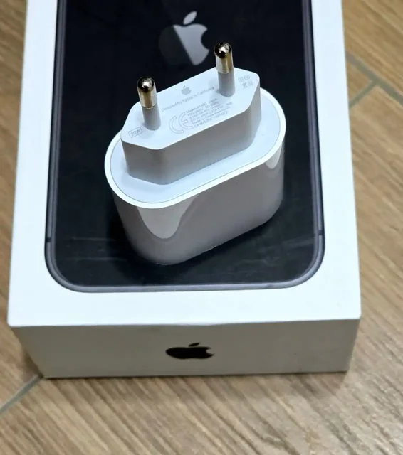 Оригинальное зарядное Apple Type-C - частное объявление в Дзержинск-Фаниполь