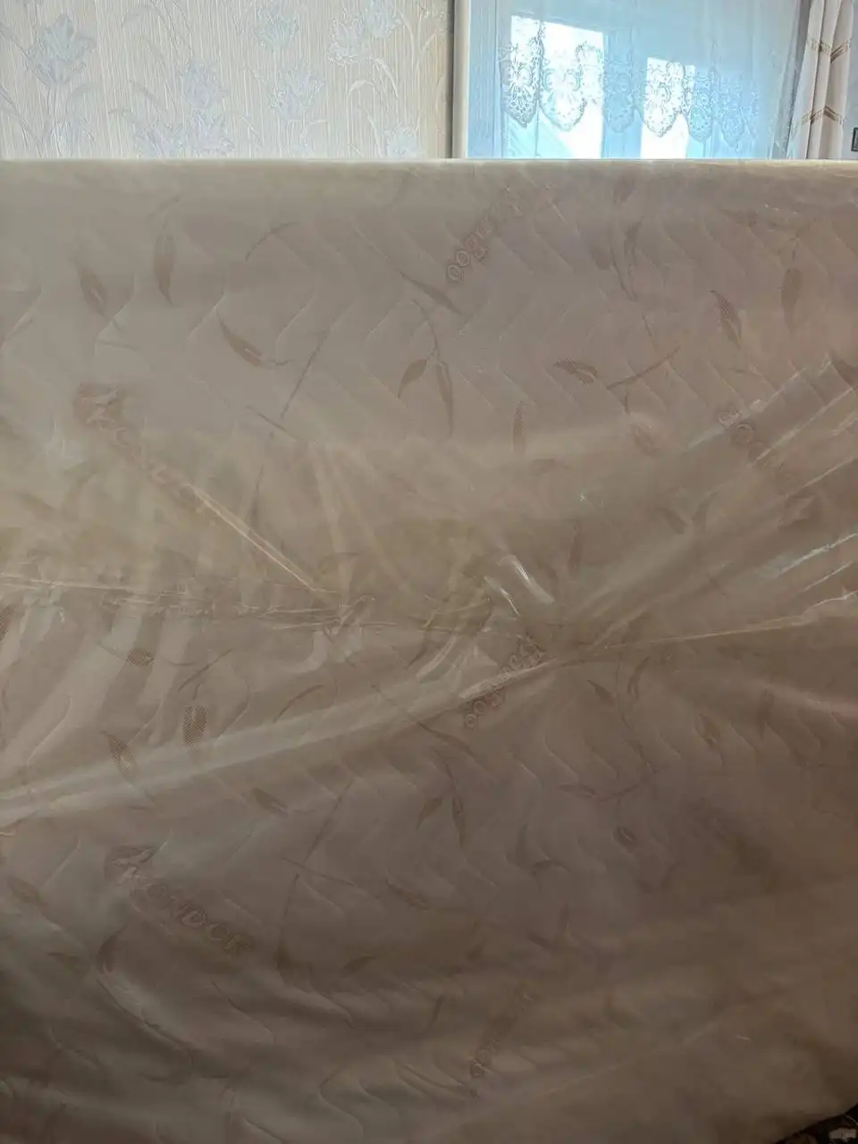Продам двухспальный матрас