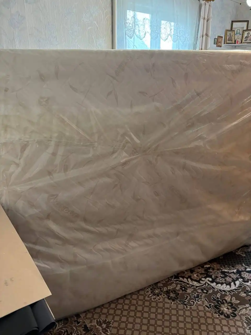 Продам двухспальный матрас