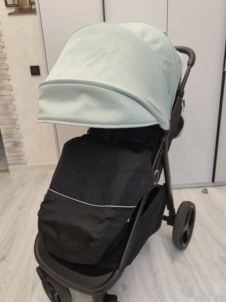 Детская коляска в хорошем состоянии