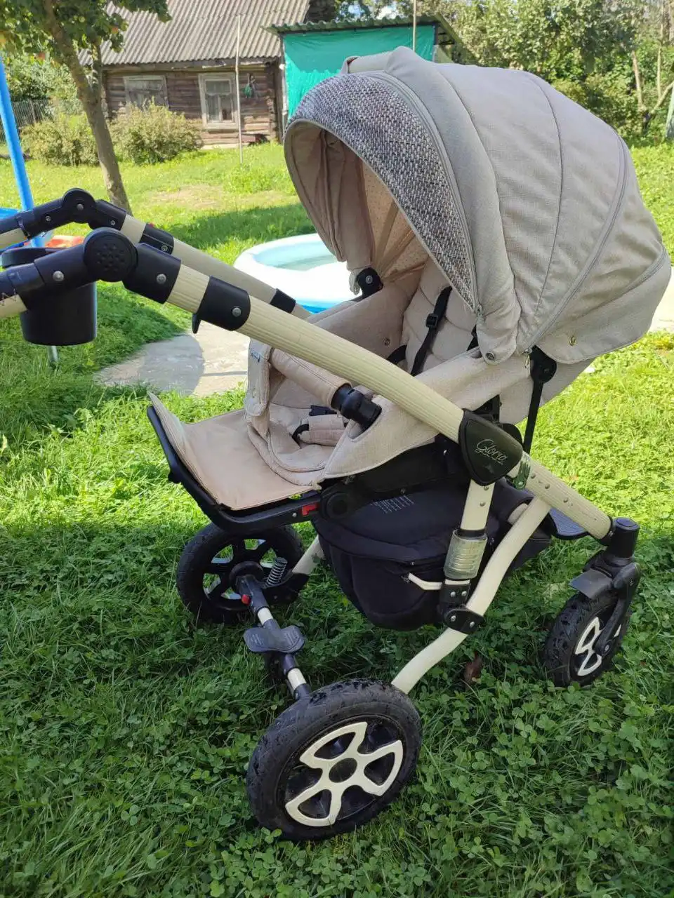Продам коляску 2в1