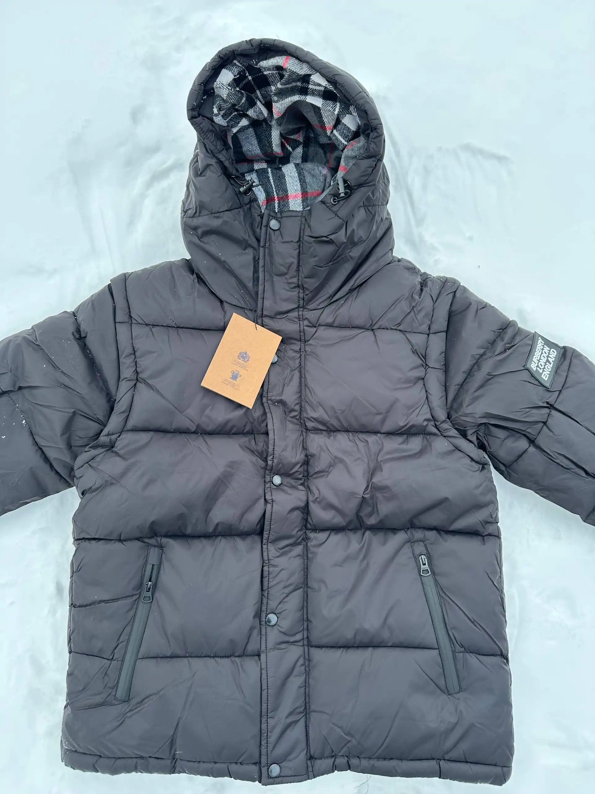 Продажа одежды и электроники