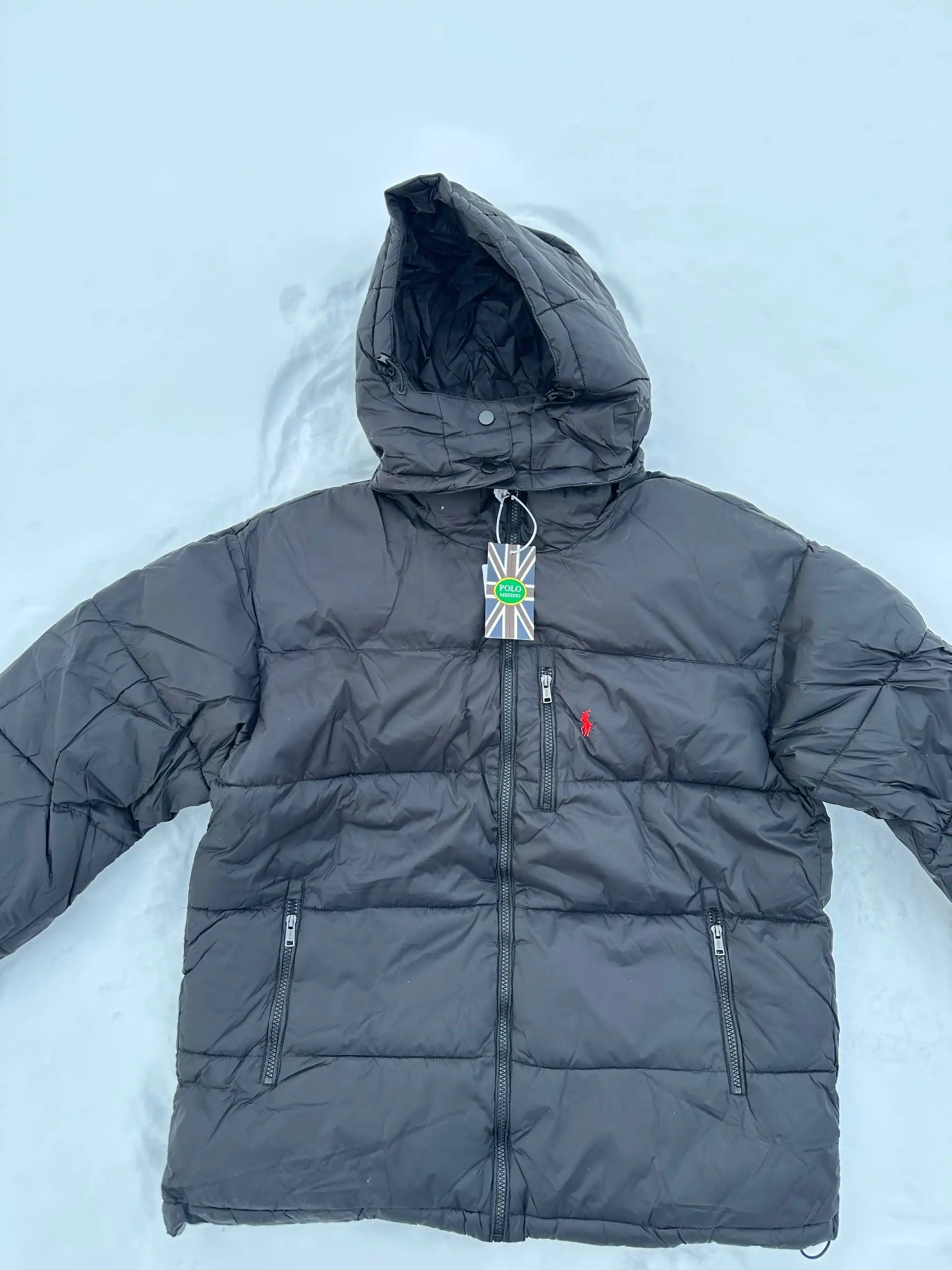 Продажа одежды и электроники