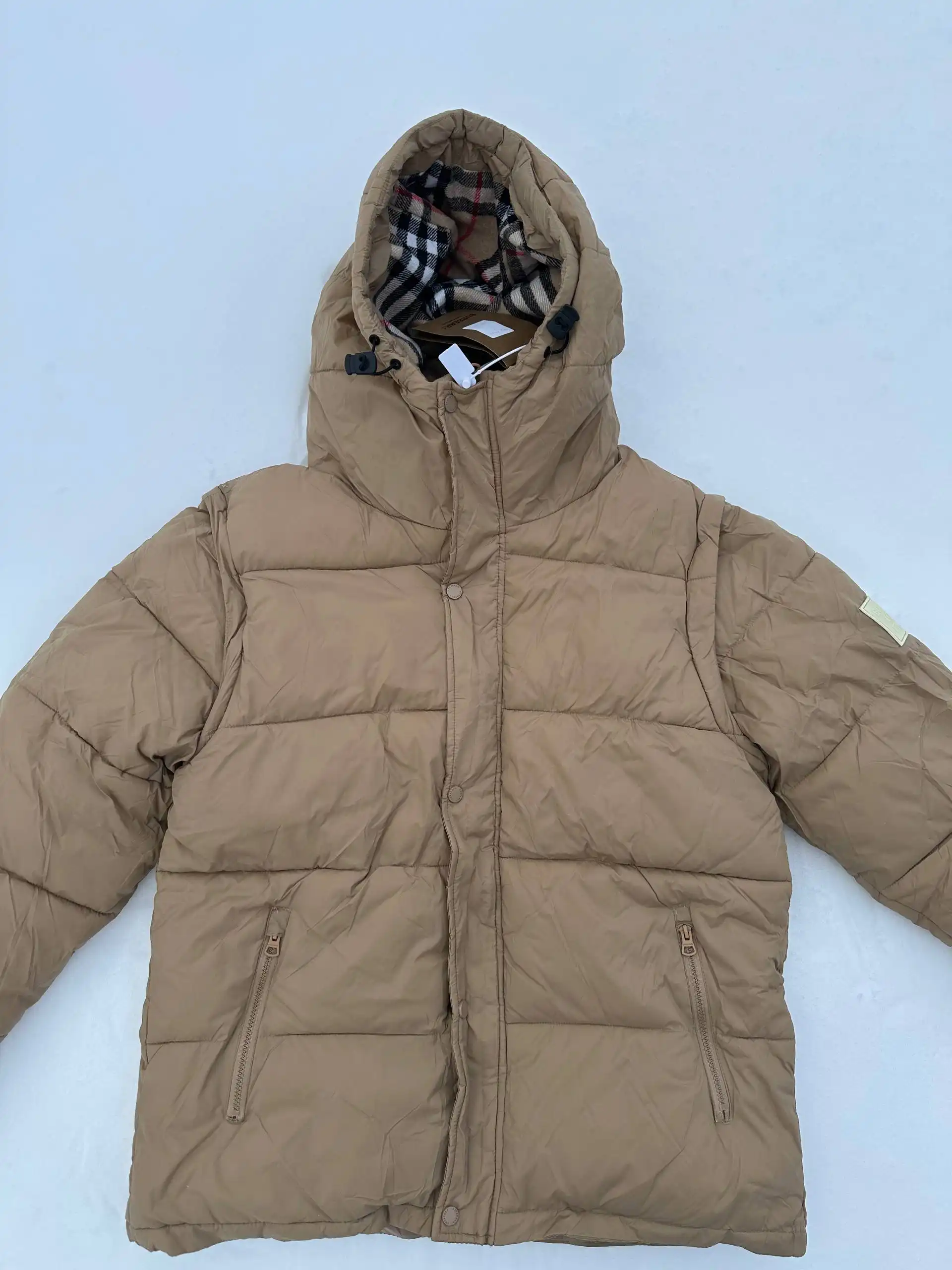 Продажа одежды и электроники