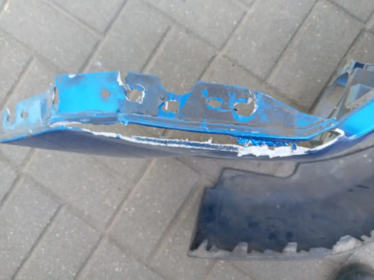 Продажа переднего бампера Ford Focus II 2006 года - Автозапчасти (Запчасти) в Дзержинск