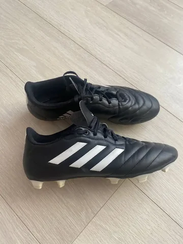 Продам бутсы adidas, 42р-р, немного б/у - Настольные игры в Дзержинск-Фаниполь