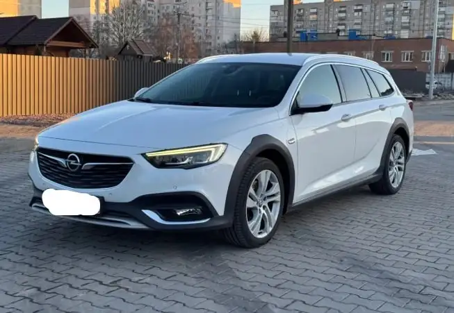 Opel Insignia 2019 II поколение - Авто в Вологда